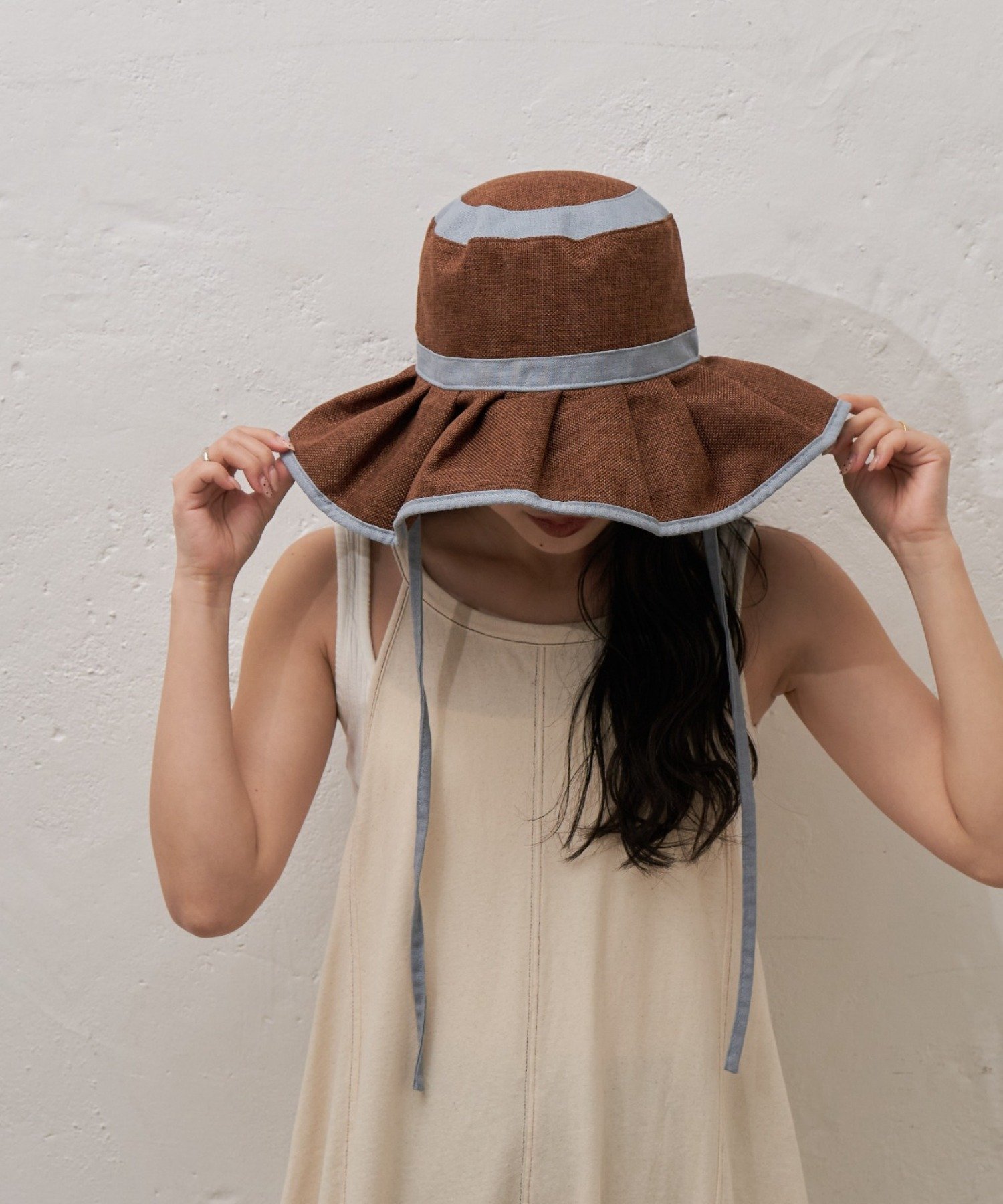 【チャオパニックティピー/CIAOPANIC TYPY】の【UV対応】柔らか配色たためるジュートフリルハット インテリア・キッズ・メンズ・レディースファッション・服の通販 founy(ファニー) 　ファッション　Fashion　レディースファッション　Fashion for Women　おすすめ　Recommended / Our Picks　コンパクト　Compact, Small Size　ジュート　Jute, Natural Fiber　フリル　Frill, Ruffle　夏　Summer　ブラウン|ID: prp329100004925974 ipo3291000000036963346