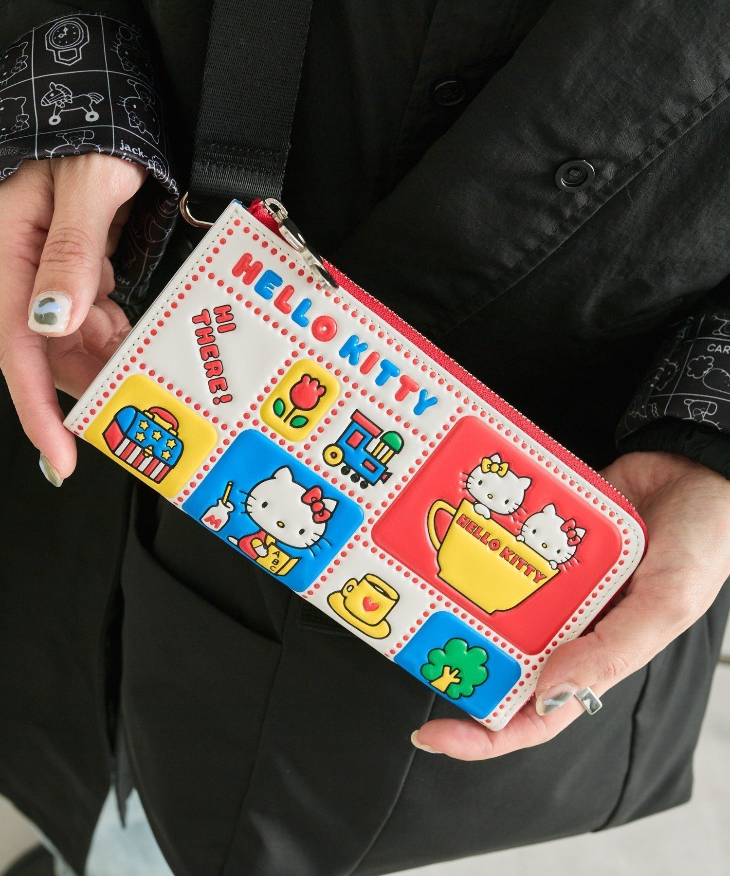 【イア パピヨネ/ear PAPILLONNER】の【HELLO KITTY(ハローキティ)×ear】ロングウォレット/長財布 人気、トレンドファッション・服の通販 founy(ファニー) 　ファッション　Fashion　レディースファッション　Fashion for Women　ミニ財布・二つ折り財布　Wallets & Card Cases　カラフル　Colorful Design　コーティング　Coating, Coated Finish　財布　Wallet, Purse　タオル　Towel, Bath Towel　ハンド　Hand, Handmade　リボン　Ribbon, Bow　 other-1|ID: prp329100004926045 ipo3291000000036963609