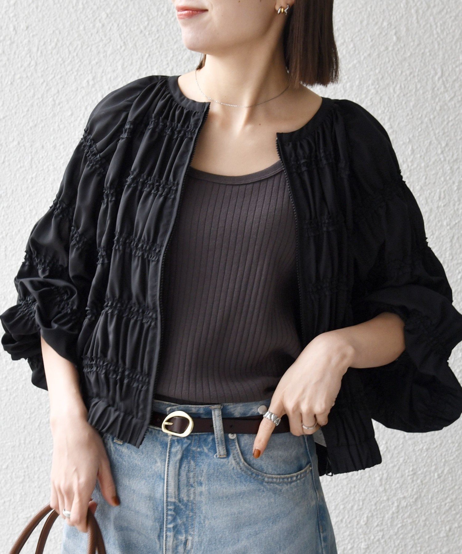 【シップス フォー ウィメン/SHIPS】のSHIPS any 洗濯機可能 シアー ギャザー フリル ブルゾン インテリア・キッズ・メンズ・レディースファッション・服の通販 founy(ファニー) 　ファッション　Fashion　レディースファッション　Fashion for Women　アウター　Coat / Outerwear Collection　ブルゾンジャケット・スポーティアウター　Blouson Jackets　洗える　Machine Washable　ギャザー　Gathered, Ruffled　コンパクト　Compact, Small Size　シアー　Sheer, See-Through　シャーリング　Shirring, Ruched　ショート　Short, Short Length　シンプル　Simple, Minimal　スラックス　Slacks, Dress Pants　デニム　Denim, Jeans Material　バランス　Balance, Style Balance　フリル　Frill, Ruffle　フロント　Front, Front Design　ブルゾン　Blouson, Bomber Jacket　ベーシック　Basic, Essential　ボトム　Bottoms, Lower Wear　2026年　2026　ブラック|ID: prp329100004926087 ipo3291000000036963796