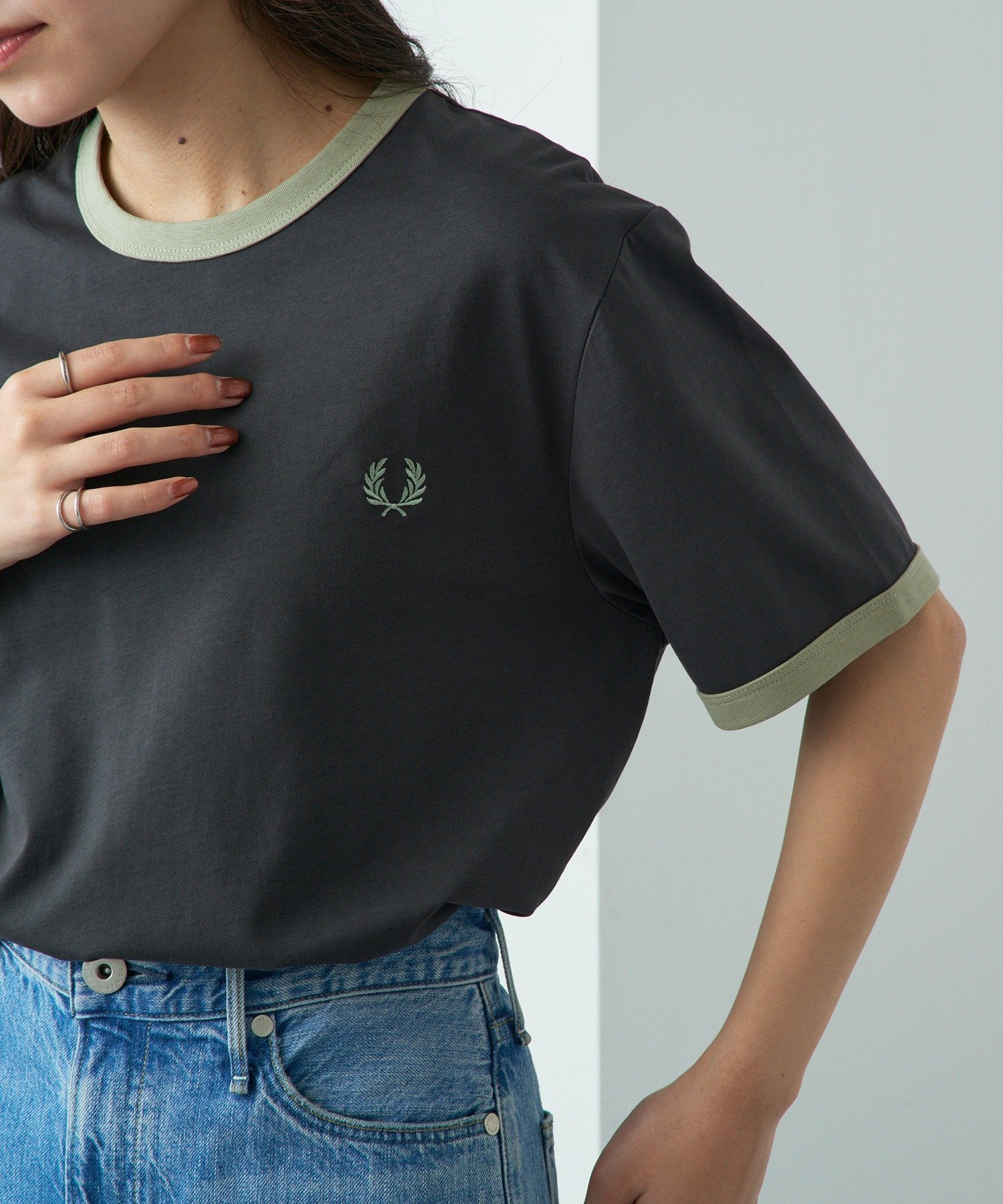 【カセットチャート/Cassette Chart】のFRED PERRY/RINGER T-SHIRT M3519 フレッドペリー Tシャツ インテリア・キッズ・メンズ・レディースファッション・服の通販 founy(ファニー) 　ファッション　Fashion　レディースファッション　Fashion for Women　トップス・カットソー　Cut & Sew Tops　シャツ・ブラウス・オフィスカジュアル　Elegant Blouses & Button-Ups　ロングTシャツ・Tシャツ　Longline T-Shirts & Tees　アクセサリー　Fashion Accessories　カーゴパンツ　Cargo Pants, Utility Pants　クラシカル　Classical, Vintage-Inspired　クラシック　Classic, Timeless Style　軽量　Lightweight, Ultra Light　サンダル　Sandals, Summer Shoes　シルバー　Silver, Metallic Silver　シンプル　Simple, Minimal　スタイリッシュ　Stylish, Fashionable　スニーカー　Sneakers, Trainers　スラックス　Slacks, Dress Pants　デニム　Denim, Jeans Material　トレンド　Trend, Trending Now　人気　Popular, Best Seller　ハーフ　Half, Half-Length　フォーマル　Formal, Dressy　ボトム　Bottoms, Lower Wear　ポロシャツ　Polo Shirt, Collared Tee　モッズコート　Mods Coat, Military Parka　ワンポイント　One Point, Statement Accent　再入荷　Restock / Back in Stock　おすすめ　Recommended / Our Picks　エレガント 上品　Elegant　C.GRY|ID: prp329100004926091 ipo3291000000036963814