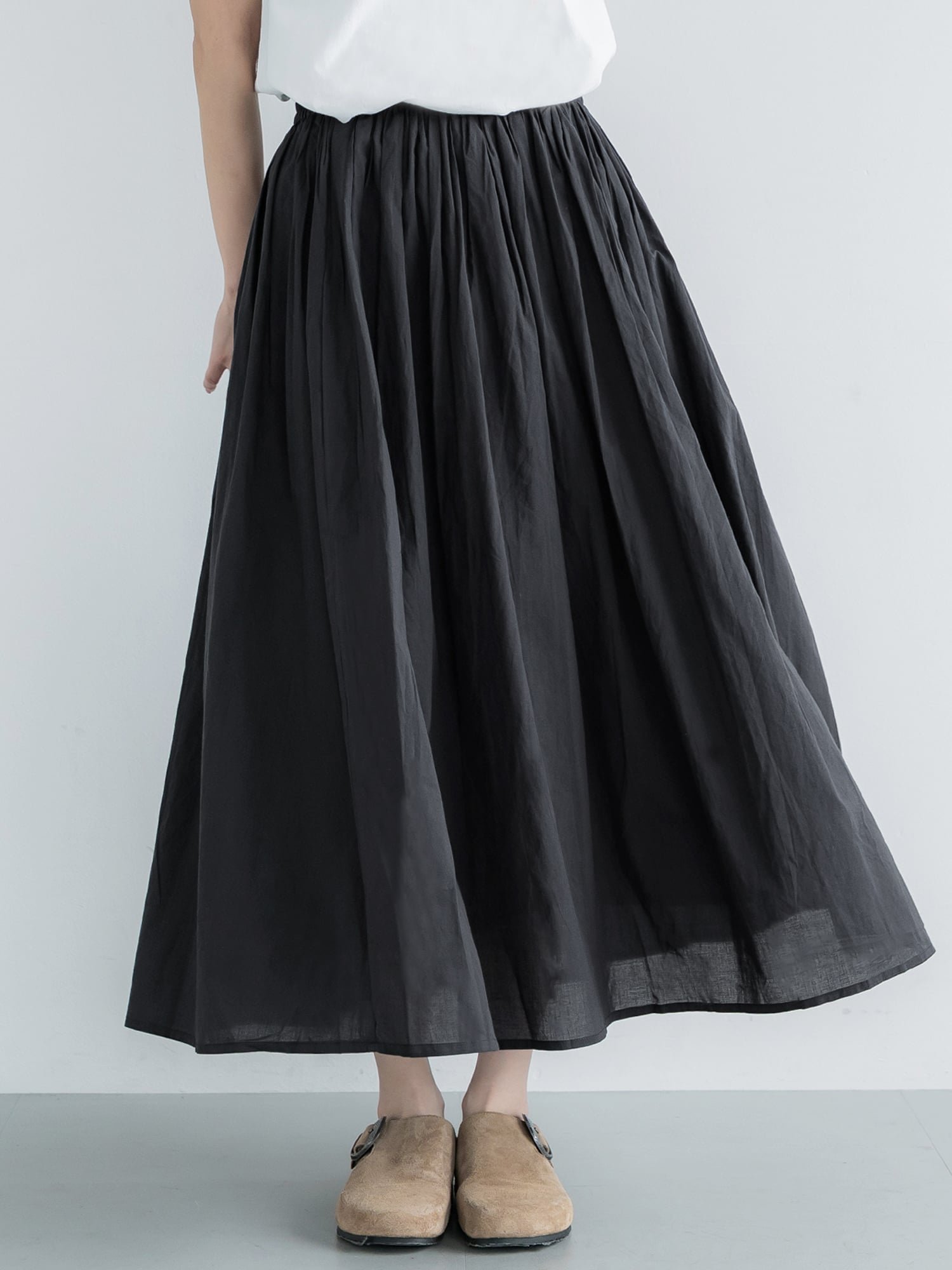 【コカ/COCA】のコットンボイルフレアスカート インテリア・キッズ・メンズ・レディースファッション・服の通販 founy(ファニー) 　ファッション　Fashion　レディースファッション　Fashion for Women　スカート　Skirts　Aライン・フレアスカート　A-Line & Flared Skirts　インド　Indian Textile　春　Spring　カットソー　Cut and Sewn Top　ギャザー　Gathered, Ruffled　コンパクト　Compact, Small Size　軽量　Lightweight, Ultra Light　ショート　Short, Short Length　シンプル　Simple, Minimal　なめらか　Smooth, Silky Texture　バランス　Balance, Style Balance　フィット　Fit, Slim Fit　フェミニン　Feminine, Girly　フレア　Flare, Flared　ポケット　Pocket, Pocket Detail　マキシ　Maxi, Full Length　無地　Plain, Solid Color　リゾート　Resort, Vacation Style　ロング　Long, Long-Length　楽ちん　Easy Fit, Comfortable　夏　Summer　旅行　Travel　2026年　2026　Black|ID: prp329100004926209 ipo3291000000036964439