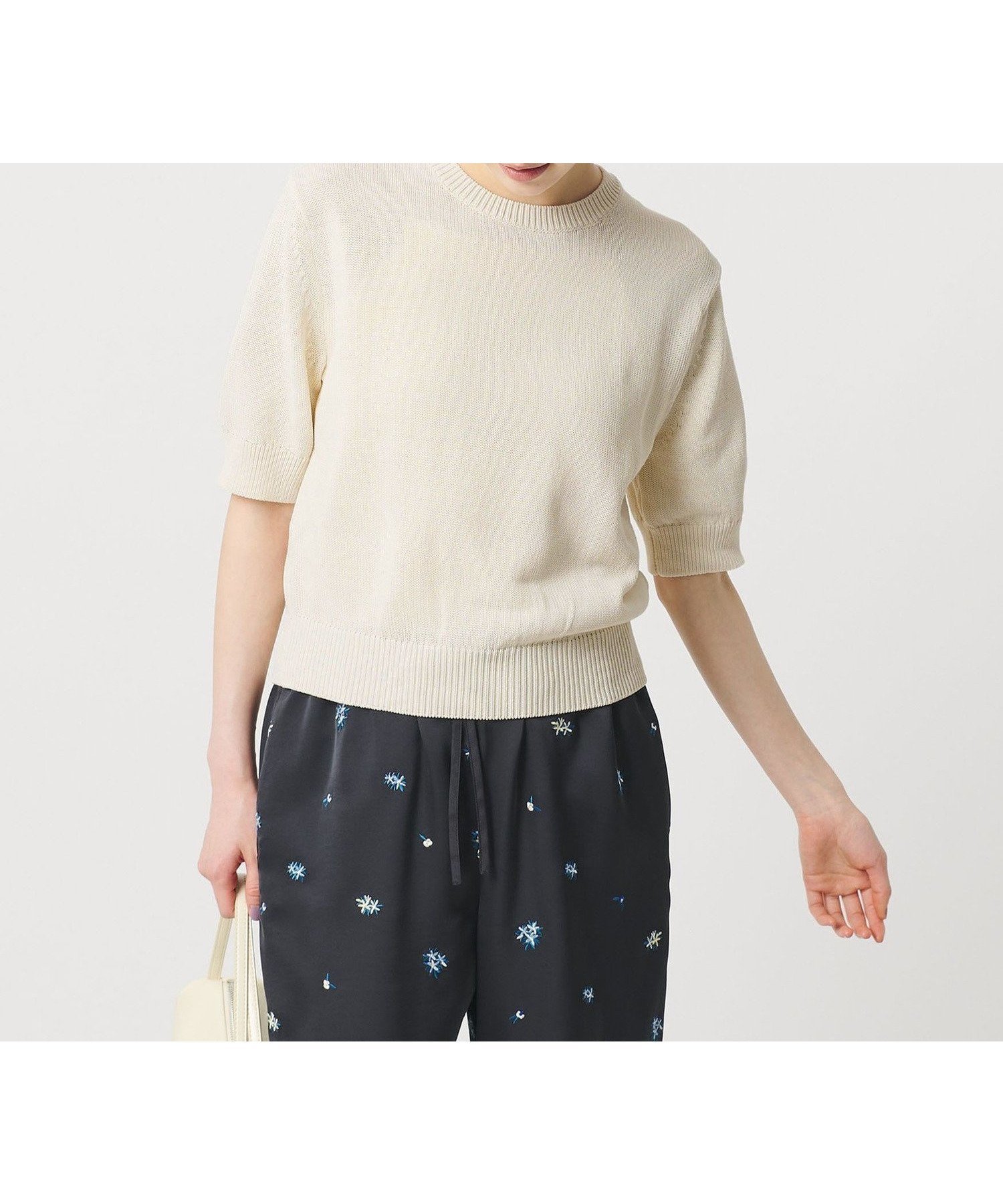 【ビューティ&ユース ユナイテッドアローズ/BEAUTY&YOUTH / UNITED ARROWS】のコイルニット ショートスリーブ プルオーバー ウォッシャブル インテリア・キッズ・メンズ・レディースファッション・服の通販 founy(ファニー) 　ファッション　Fashion　レディースファッション　Fashion for Women　トップス・カットソー　Cut & Sew Tops　ニット　Knit Tops & Sweaters　カジュアルプルオーバー・ニットトップス　Pullovers & Knit Tops / Casual Pullovers　インナー　Innerwear　ウォッシャブル　Machine Washable　コンパクト　Compact, Small Size　ショート　Short, Short Length　ジャケット　Jacket, Outerwear　スラックス　Slacks, Dress Pants　スリーブ　Sleeve, Long Sleeve / Short Sleeve　デニム　Denim, Jeans Material　ボトム　Bottoms, Lower Wear　半袖　Short Sleeve, Half Sleeve　ロング　Long, Long-Length　ワイド　Wide, Wide Fit　おすすめ　Recommended / Our Picks　OFF WHITE|ID: prp329100004927997 ipo3291000000036978905