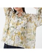 【ミラオーウェン/Mila Owen】のフラワープリントブラウス 人気、トレンドファッション・服の通販 founy(ファニー) 雑誌掲載アイテム Magazine Picks & Fashion Features ファッション雑誌 Fashion Magazines オッジ Oggi ファッション Fashion レディースファッション Fashion for Women トップス・カットソー Cut & Sew Tops シャツ・ブラウス・オフィスカジュアル Elegant Blouses & Button-Ups 花柄・フラワープリント・モチーフ Floral Prints & Motifs / Flower Pattern Tops インナー Innerwear 春 Spring キャミ Camisole, Cami Top ギャザー Gathered, Ruffled 3月号 March Issue シアー Sheer, See-Through シフォン Chiffon, Lightweight Fabric シャーリング Shirring, Ruched スマート Smart, Elegant 雑誌 Magazine, Fashion Magazine ファブリック Fabric, Textile フラワー Flower, Floral プリント Print, Printed Pattern モチーフ Motif, Design Theme エレガント 上品 Elegant thumbnail YEL[032]|ID: prp329100004928100 ipo3291000000036979865