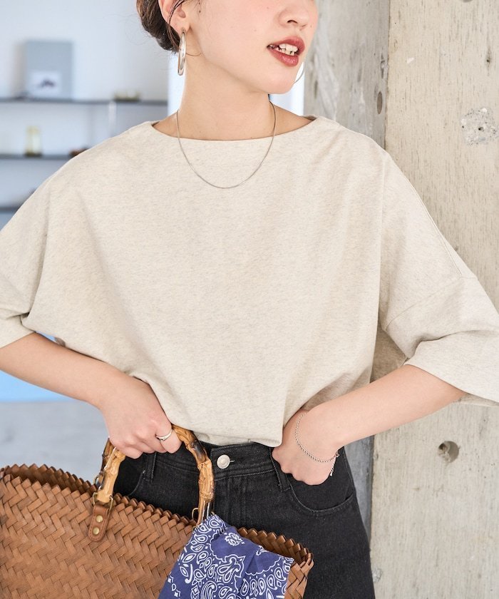 【フリークスストア/FREAK'S STORE】の限定展開 ボートネック バスク 半袖 Tシャツ インテリア・キッズ・メンズ・レディースファッション・服の通販 founy(ファニー) 　ファッション　Fashion　レディースファッション　Fashion for Women　トップス・カットソー　Cut & Sew Tops　シャツ・ブラウス・オフィスカジュアル　Elegant Blouses & Button-Ups　ロングTシャツ・Tシャツ　Longline T-Shirts & Tees　イエロー　Yellow　カットソー　Cut and Sewn Top　ショルダー　Shoulder, Shoulder Strap　シンプル　Simple, Minimal　スキニー　Skinny, Slim Fit　スラックス　Slacks, Dress Pants　デニム　Denim, Jeans Material　ドロップ　Drop Shoulder, Dropped Style　定番　Standard, Basic Item　人気　Popular, Best Seller　バスク　Basque, Basque Style　バランス　Balance, Style Balance　フレア　Flare, Flared　ボトム　Bottoms, Lower Wear　半袖　Short Sleeve, Half Sleeve　ワイド　Wide, Wide Fit　S/S・春夏　SS, Spring/Summer, Warm Season　プチプライス・低価格　Affordable / Budget Price　おすすめ　Recommended / Our Picks　夏　Summer　2026年　2026　ライトグレー|ID: prp329100004933187 ipo3291000000037027679