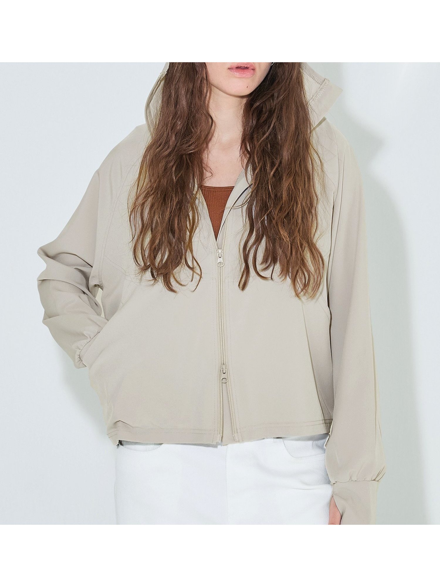 【コカ/COCA】の【UVカット】ドルマンパーカー インテリア・キッズ・メンズ・レディースファッション・服の通販 founy(ファニー) 　ファッション　Fashion　レディースファッション　Fashion for Women　トップス・カットソー　Cut & Sew Tops　レディースパーカー・カジュアルフーディー　Casual Hoodies & Sweatshirts　春　Spring　コンパクト　Compact, Small Size　軽量　Lightweight, Ultra Light　シンプル　Simple, Minimal　ジップアップ　Zip-Up, Full Zip　ストレッチ　Stretch, Stretchy Fabric　デニム　Denim, Jeans Material　バランス　Balance, Style Balance　パーカー　Hoodie, Parka　ベーシック　Basic, Essential　ポケット　Pocket, Pocket Detail　リラックス　Relax, Relaxed Fit　ロング　Long, Long-Length　ワイド　Wide, Wide Fit　夏　Summer　2026年　2026　Greige|ID: prp329100004933246 ipo3291000000037028183