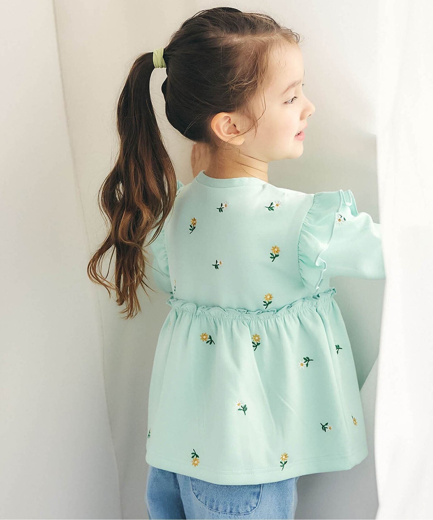 【エフオー オンラインストア/F.O.Online Store / KIDS】の総柄刺繍ペプラムフリルトップス 人気、トレンドファッション・服の通販 founy(ファニー) 　ファッション　Fashion　キッズファッション　Fashion for Kids　トップス・カットソー　Cut & Sew Tops　長袖　Long Sleeve, Full Sleeve　 other-1|ID: prp329100004933278 ipo3291000000037028605