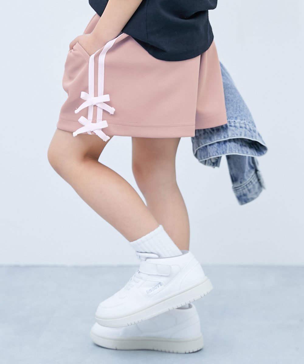 【デビロック/devirock / KIDS】のリボン付き サイドラインショートパンツ 子供服 キッズ 女の子 半ズボン 短パン 26SS 人気、トレンドファッション・服の通販 founy(ファニー) 　ファッション　Fashion　キッズファッション　Fashion for Kids　ボトムス　Bottoms　ショート　Short, Short Length　トレンド　Trend, Trending Now　リボン　Ribbon, Bow　おすすめ　Recommended / Our Picks　2026年　2026　 other-1|ID: prp329100004933295 ipo3291000000037028770