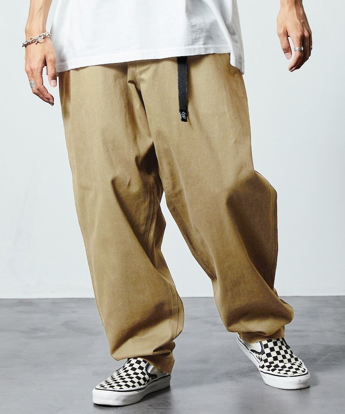 【フリークスストア/FREAK'S STORE】のFREAK S STORE OUTDOORS/フリークスアウトドアーズ ワイドシルエット クライミングパンツ/デニム/チノ【限定展開】 26SS インテリア・キッズ・メンズ・レディースファッション・服の通販 founy(ファニー) 　ファッション　Fashion　メンズファッション　Fashion for Men　ボトムス　Bottoms　シンプル　Simple, Minimal　テーパード　Tapered, Tapered Pants　デニム　Denim, Jeans Material　ベーシック　Basic, Essential　ワイド　Wide, Wide Fit　S/S・春夏　SS, Spring/Summer, Warm Season　おすすめ　Recommended / Our Picks　夏　Summer　2026年　2026　ベージュ|ID: prp329100004933302 ipo3291000000037028818