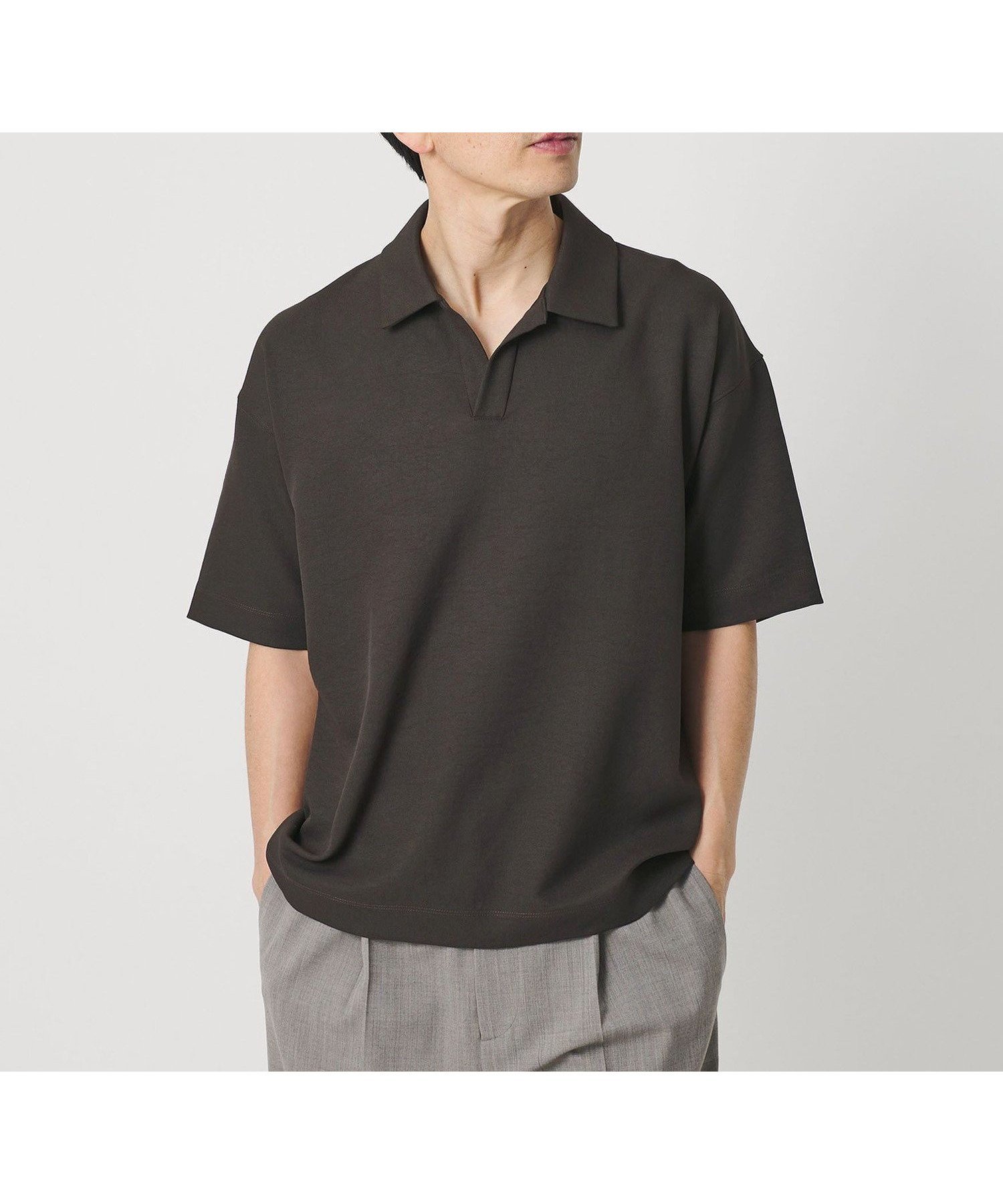 【ビューティ&ユース ユナイテッドアローズ/BEAUTY&YOUTH / UNITED ARROWS / MEN】のフュージョン ツイル スキッパー Tシャツ UVカット 透け防止 ストレッチ インテリア・キッズ・メンズ・レディースファッション・服の通販 founy(ファニー) 　ファッション　Fashion　メンズファッション　Fashion for Men　カーゴパンツ　Cargo Pants, Utility Pants　シンプル　Simple, Minimal　スウェット / スエット　Sweatshirt, Sweatwear　スキッパー　Skipper, Open Collar　ストレッチ　Stretch, Stretchy Fabric　スラックス　Slacks, Dress Pants　ダウン　Down, Puffer　ツイル　Twist, Twisted Detail　デニム　Denim, Jeans Material　バランス　Balance, Style Balance　ファブリック　Fabric, Textile　ベーシック　Basic, Essential　ワイド　Wide, Wide Fit　ワッシャー　Washer, Crinkled Finish　日本製　Made In Japan　エレガント 上品　Elegant　DK.GRAY|ID: prp329100004933313 ipo3291000000037028872