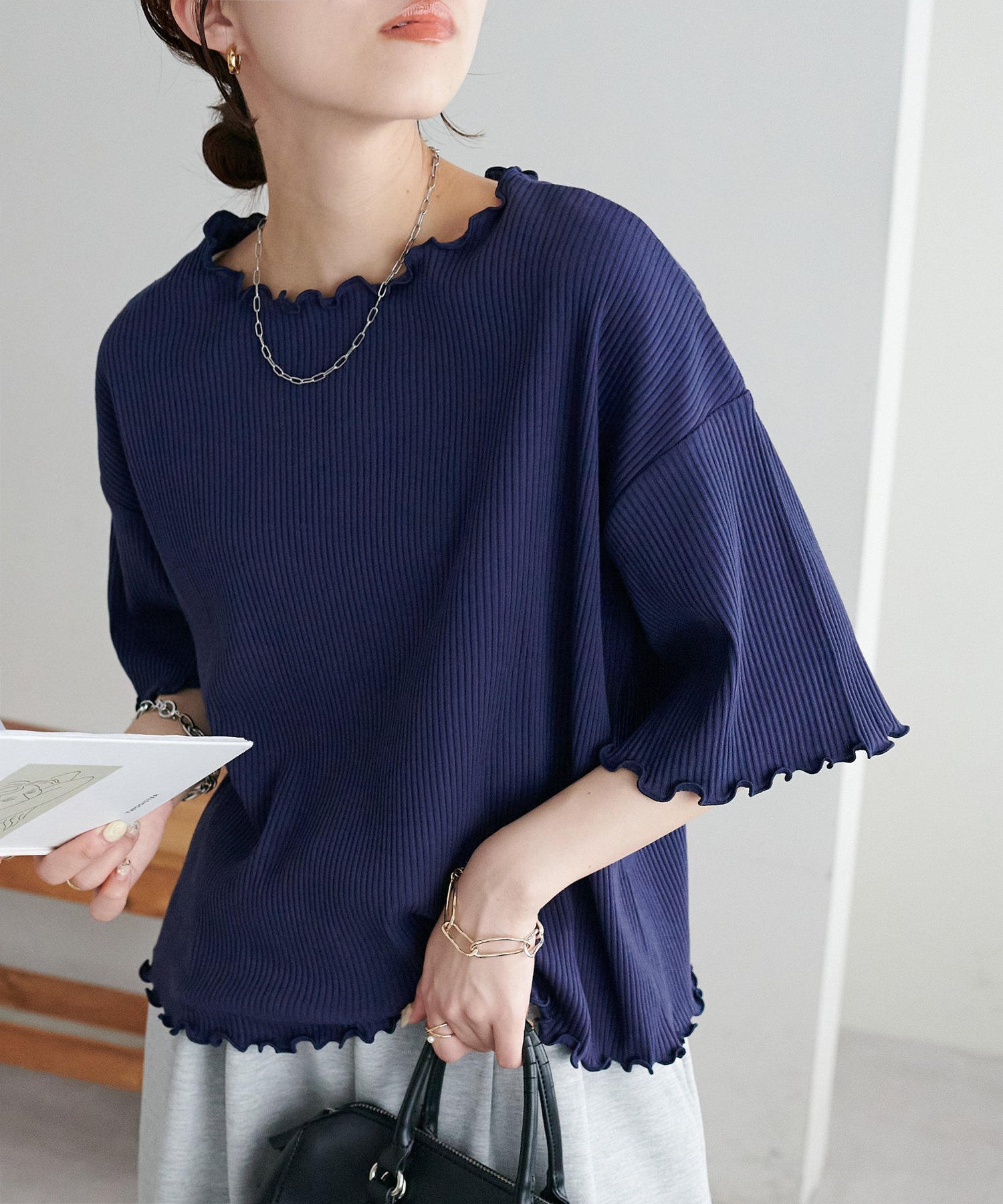 【ディスコート/Discoat】の【二の腕カバーにも◎】リブメローフレア5分袖≪WEB限定≫ インテリア・キッズ・メンズ・レディースファッション・服の通販 founy(ファニー) 　ファッション　Fashion　レディースファッション　Fashion for Women　トップス・カットソー　Cut & Sew Tops　シンプル　Simple, Minimal　パターン　Pattern, Design Print　フリル　Frill, Ruffle　ボーダー　Border, Stripe　無地　Plain, Solid Color　ネイビー|ID: prp329100004933369 ipo3291000000037029324