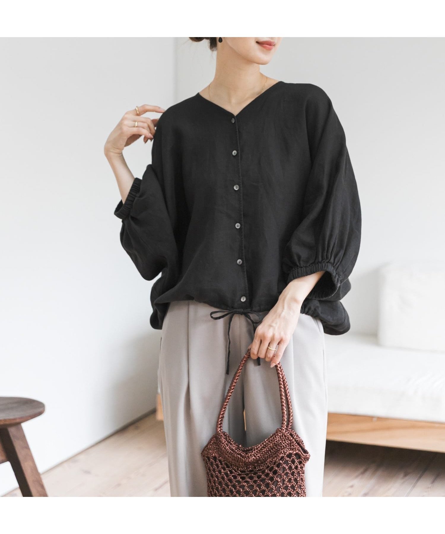 【アーバンリサーチ ドアーズ/URBAN RESEARCH DOORS】のリネンドロストドルマンブラウス インテリア・キッズ・メンズ・レディースファッション・服の通販 founy(ファニー) 　ファッション　Fashion　レディースファッション　Fashion for Women　トップス・カットソー　Cut & Sew Tops　シャツ・ブラウス・オフィスカジュアル　Elegant Blouses & Button-Ups　2026年　2026　ギンガム　Gingham, Gingham Fabric　チェック　Check, Plaid, Tartan　バランス　Balance, Style Balance　リネン　Linen, Linen Fabric　エレガント 上品　Elegant　夏　Summer　S/S・春夏　SS, Spring/Summer, Warm Season　無地　Plain, Solid Color　ブラック|ID: prp329100004933370 ipo3291000000037029337