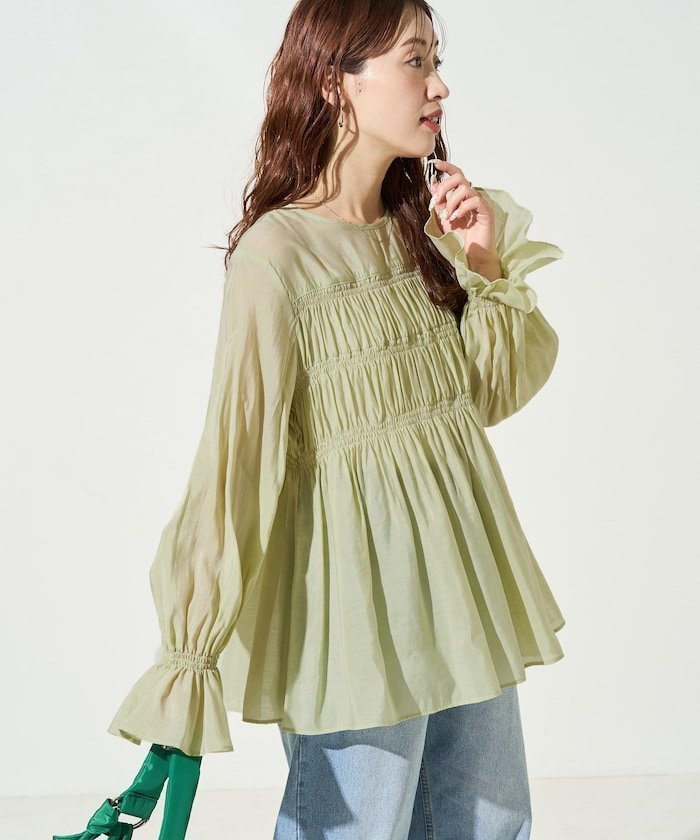 【フリークスストア/FREAK'S STORE】のシアーギャザーフリル袖ロングスリーブブラウス【限定展開】 インテリア・キッズ・メンズ・レディースファッション・服の通販 founy(ファニー) 　ファッション　Fashion　レディースファッション　Fashion for Women　トップス・カットソー　Cut & Sew Tops　シャツ・ブラウス・オフィスカジュアル　Elegant Blouses & Button-Ups　ボリューム袖・フリルスリーブブラウス　Voluminous & Ruffle Sleeves / Puffy Sleeve Tops　2026年　2026　おすすめ　Recommended / Our Picks　ギャザー　Gathered, Ruffled　スラックス　Slacks, Dress Pants　スリーブ　Sleeve, Long Sleeve / Short Sleeve　デニム　Denim, Jeans Material　フェミニン　Feminine, Girly　フリル　Frill, Ruffle　フロント　Front, Front Design　エレガント 上品　Elegant　夏　Summer　春　Spring　S/S・春夏　SS, Spring/Summer, Warm Season　長袖　Long Sleeve, Full Sleeve　ブルーグリーン|ID: prp329100004933373 ipo3291000000037029349