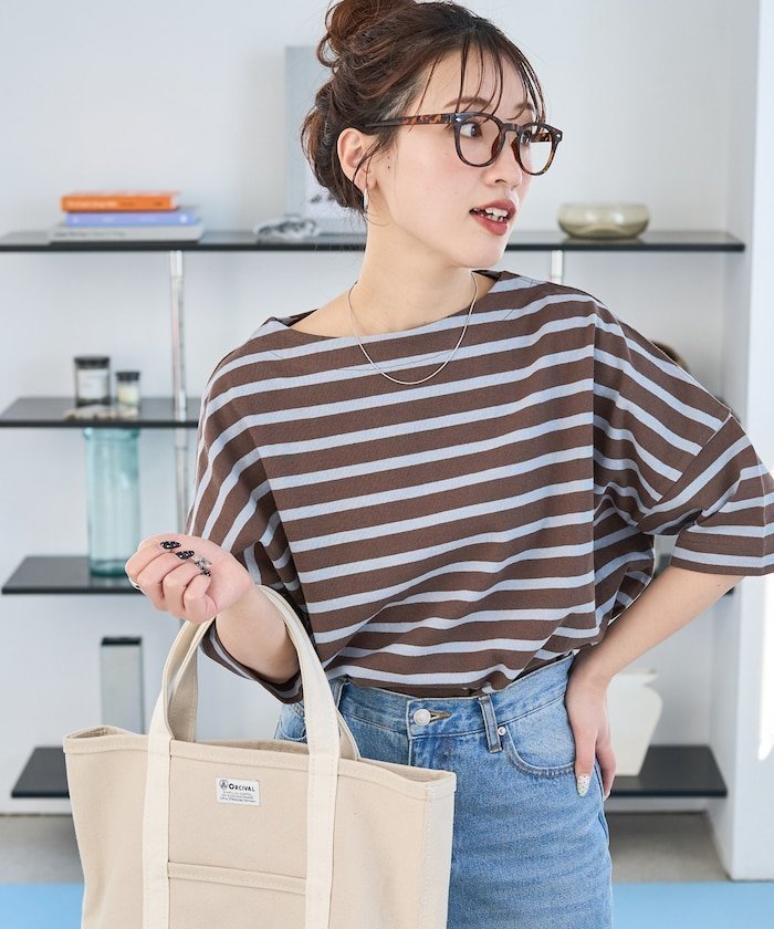 【フリークスストア/FREAK'S STORE】の限定展開 ボートネック バスク ボーダー 半袖 Tシャツ インテリア・キッズ・メンズ・レディースファッション・服の通販 founy(ファニー) 　ファッション　Fashion　レディースファッション　Fashion for Women　トップス・カットソー　Cut & Sew Tops　シャツ・ブラウス・オフィスカジュアル　Elegant Blouses & Button-Ups　ロングTシャツ・Tシャツ　Longline T-Shirts & Tees　カットソー　Cut and Sewn Top　ショルダー　Shoulder, Shoulder Strap　シンプル　Simple, Minimal　ドロップ　Drop Shoulder, Dropped Style　定番　Standard, Basic Item　人気　Popular, Best Seller　バスク　Basque, Basque Style　ボトム　Bottoms, Lower Wear　ボーダー　Border, Stripe　半袖　Short Sleeve, Half Sleeve　S/S・春夏　SS, Spring/Summer, Warm Season　プチプライス・低価格　Affordable / Budget Price　夏　Summer　2026年　2026　ブラウン|ID: prp329100004933374 ipo3291000000037029355