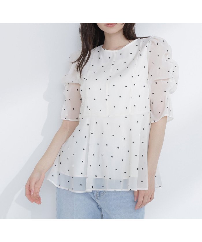 【ナチュラル ビューティー ベーシック/NATURAL BEAUTY BASIC】のシアーペプラムブラウス半袖 インテリア・キッズ・メンズ・レディースファッション・服の通販 founy(ファニー) https://founy.com/ 雑誌掲載アイテム Magazine Picks & Fashion Features ファッション雑誌 Fashion Magazines オッジ Oggi ファッションモデル・俳優・女優 Models 女性 Women 古畑星夏 Furuhata Seika ファッション Fashion レディースファッション Fashion for Women トップス・カットソー Cut & Sew Tops シャツ・ブラウス・オフィスカジュアル Elegant Blouses & Button-Ups 5月号 May Issue シアー Sheer, See-Through ドット Polka Dot, Dot Pattern ペプラム Peplum, Flared Hem エレガント 上品 Elegant 半袖 Short Sleeve, Half Sleeve 夏 Summer 雑誌 Magazine, Fashion Magazine |ID: prp329100004933379 ipo3291000000037029378