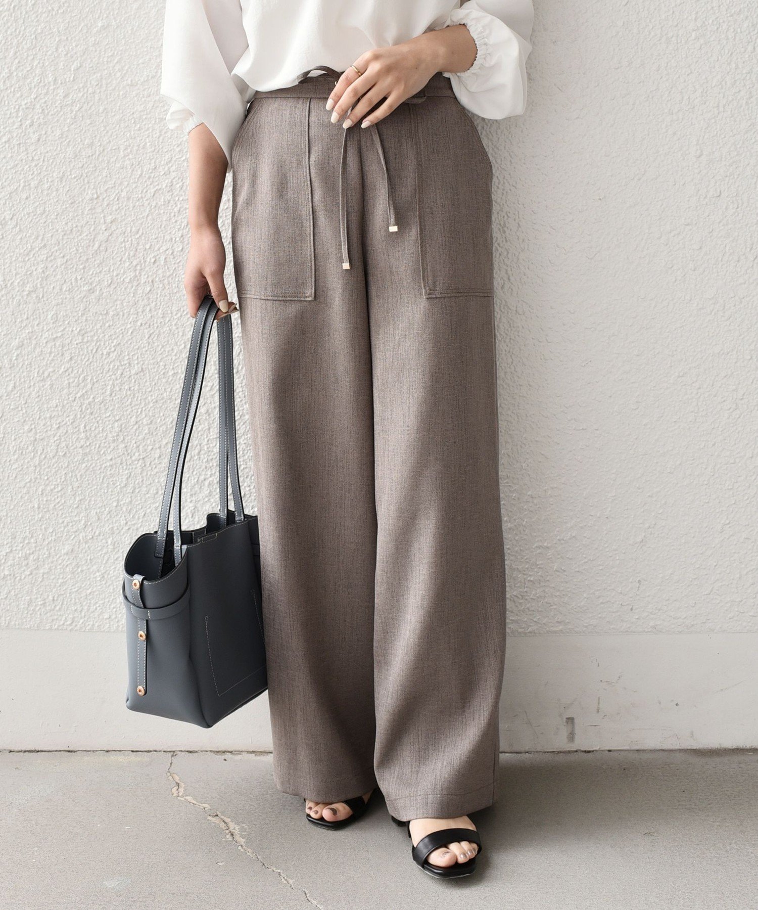 【シップス フォー ウィメン/SHIPS】のSHIPS Colors 洗濯機可能 デラオックス ベイカー イージーパンツ2 人気、トレンドファッション・服の通販 founy(ファニー) 　ファッション　Fashion　レディースファッション　Fashion for Women　パンツ　Pants & Trousers　春　Spring　今季　This Season, Current Season　シンプル　Simple, Minimal　ジャケット　Jacket, Outerwear　ストレート　Straight, Straight Cut　スニーカー　Sneakers, Trainers　セットアップ　Set-Up, Coordinated Outfit　人気　Popular, Best Seller　フロント　Front, Front Design　メンズ　Men's, Menswear　リネン　Linen, Linen Fabric　ワイド　Wide, Wide Fit　S/S・春夏　SS, Spring/Summer, Warm Season　アウトレット　Outlet / Clearance　おすすめ　Recommended / Our Picks　夏　Summer　セレモニー　Ceremony　ビジネス 仕事 通勤　Business / Work / Commuting　2026年　2026　 other-1|ID: prp329100004933410 ipo3291000000037029566