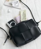 【ディスコート/Discoat】のメッシュ編みミニショルダーバッグ 人気、トレンドファッション・服の通販 founy(ファニー) ファッション Fashion レディースファッション Fashion for Women バッグ Bags おすすめ Recommended / Our Picks コンパクト Compact, Small Size ショルダー Shoulder, Shoulder Strap ハンカチ Handkerchief, Hanky ポケット Pocket, Pocket Detail メッシュ Mesh, Net Fabric リップ Lip, Lip Motif 人気 Popular, Best Seller 定番 Standard, Basic Item 財布 Wallet, Purse thumbnail ブラック|ID: prp329100004933426 ipo3291000000037029633