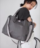 【フリークスストア/FREAK'S STORE】のROOTOTE 別注 ミディアムポケッツ D 撥水 トートバッグ ジャガードストラップ付き/ママバッグ/ペアレンツバッグ/A4サイズトートバッグ 全3色 人気、トレンドファッション・服の通販 founy(ファニー) ファッション Fashion レディースファッション Fashion for Women バッグ Bags インナー Innerwear 春 Spring 傘 Umbrella, Parasol スペシャル Special, Limited Edition パープル Purple, Violet フロント Front, Front Design ベーシック Basic, Essential ポケット Pocket, Pocket Detail 別注 Limited Edition, Custom Order ラップ Wrap, Wrap Design S/S・春夏 SS, Spring/Summer, Warm Season おすすめ Recommended / Our Picks 夏 Summer 旅行 Travel ビジネス 仕事 通勤 Business / Work / Commuting 2026年 2026 thumbnail グレー|ID: prp329100004933432 ipo3291000000037029665