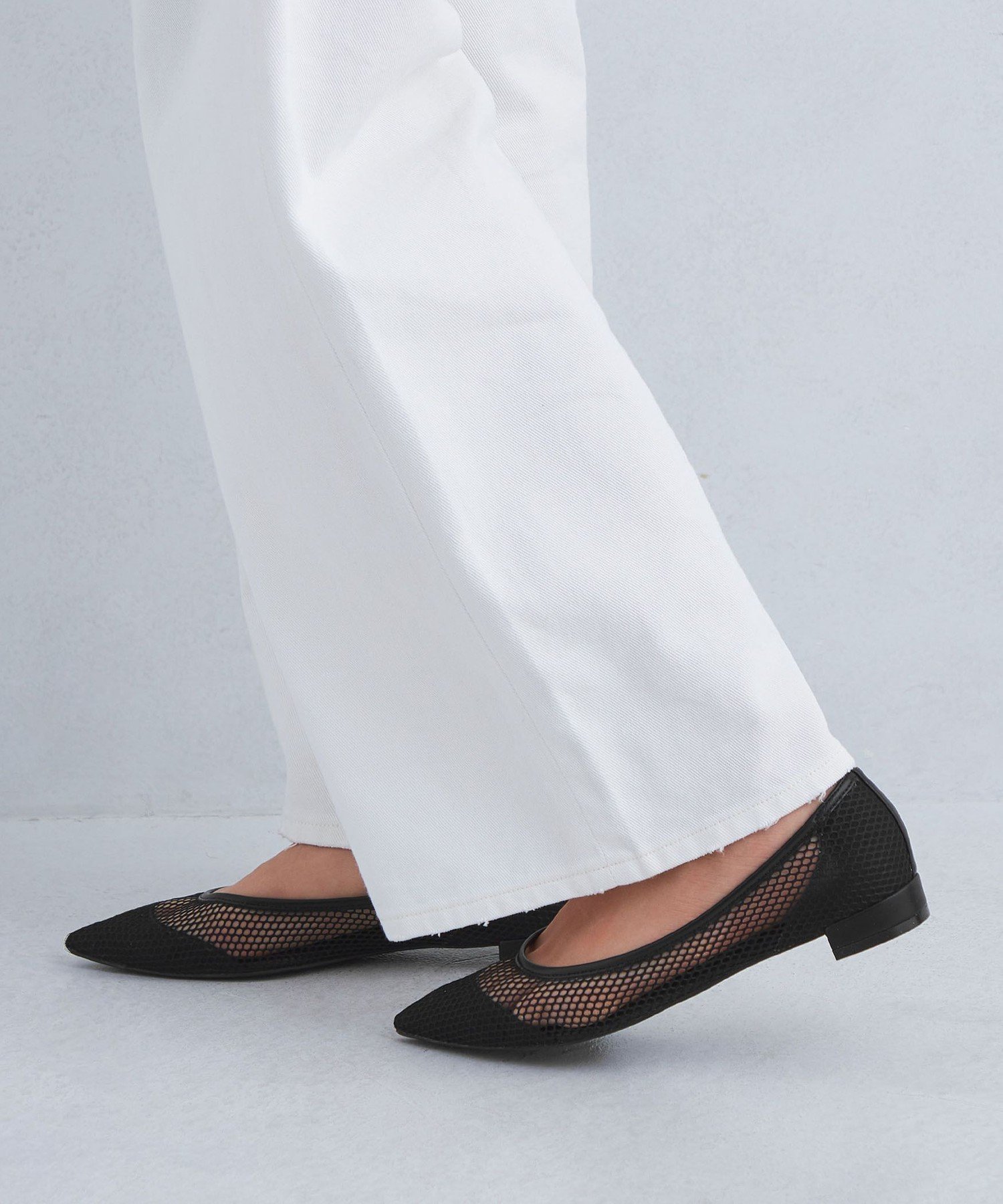 【ユナイテッドアローズ/UNITED ARROWS】のポインテッド チュールフラットシューズ インテリア・キッズ・メンズ・レディースファッション・服の通販 founy(ファニー) 　ファッション　Fashion　レディースファッション　Fashion for Women　春　Spring　シューズ　Shoes, Footwear　デニム　Denim, Jeans Material　トレンド　Trend, Trending Now　バランス　Balance, Style Balance　パイピング　Piping, Trim Design　フラット　Flat, Flat Shoes　ポインテッド　Pointed Toe, Sharp Toe　ワイド　Wide, Wide Fit　S/S・春夏　SS, Spring/Summer, Warm Season　アウトレット　Outlet / Clearance　夏　Summer　BLACK|ID: prp329100004933480 ipo3291000000037029915