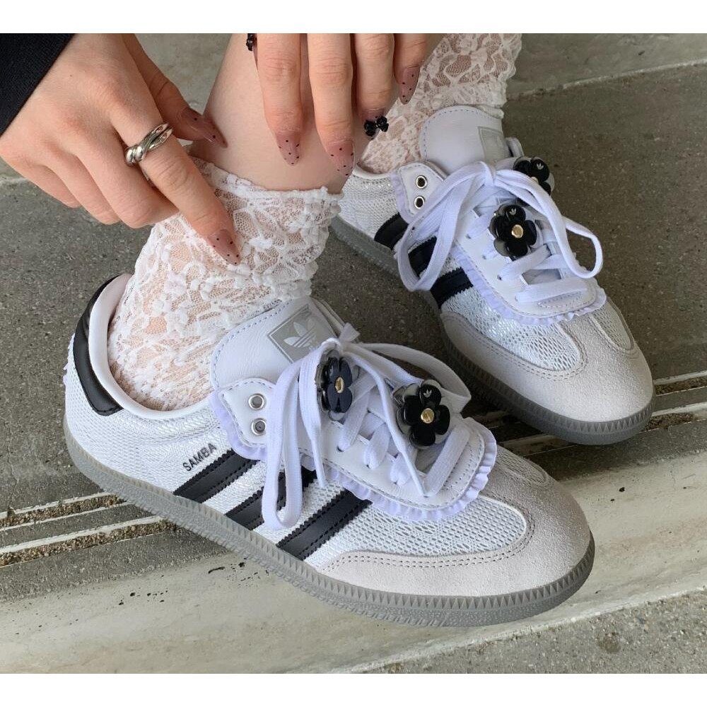 【アディダス/adidas】の【公式】アディダス adidas サンバ OG / Samba OG 人気、トレンドファッション・服の通販 founy(ファニー) 　ファッション　Fashion　レディースファッション　Fashion for Women　クラシック　Classic, Timeless Style　クール　Cool, Chic　シューズ　Shoes, Footwear　パターン　Pattern, Design Print　フィット　Fit, Slim Fit　リメイク　Remake, Reconstructed　レギュラー　Regular, Standard Fit　 other-1|ID: prp329100004933494 ipo3291000000037029982