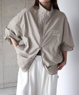 【アンドミー/andme】のUVカット 接触冷感 ロゴ刺繍 ナイロン ジャケット ブルゾン ANME アンメ 人気、トレンドファッション・服の通販 founy(ファニー) ファッション Fashion レディースファッション Fashion for Women アウター Coat / Outerwear Collection レディースジャケット・軽アウター Jackets ブルゾンジャケット・スポーティアウター Blouson Jackets ジャケット Jacket, Outerwear ダブル Double, Double-Breasted フロント Front, Front Design ブルゾン Blouson, Bomber Jacket ポケット Pocket, Pocket Detail 別注 Limited Edition, Custom Order ループ Loop, Loop Knit おすすめ Recommended / Our Picks |ID:prp329100004933509