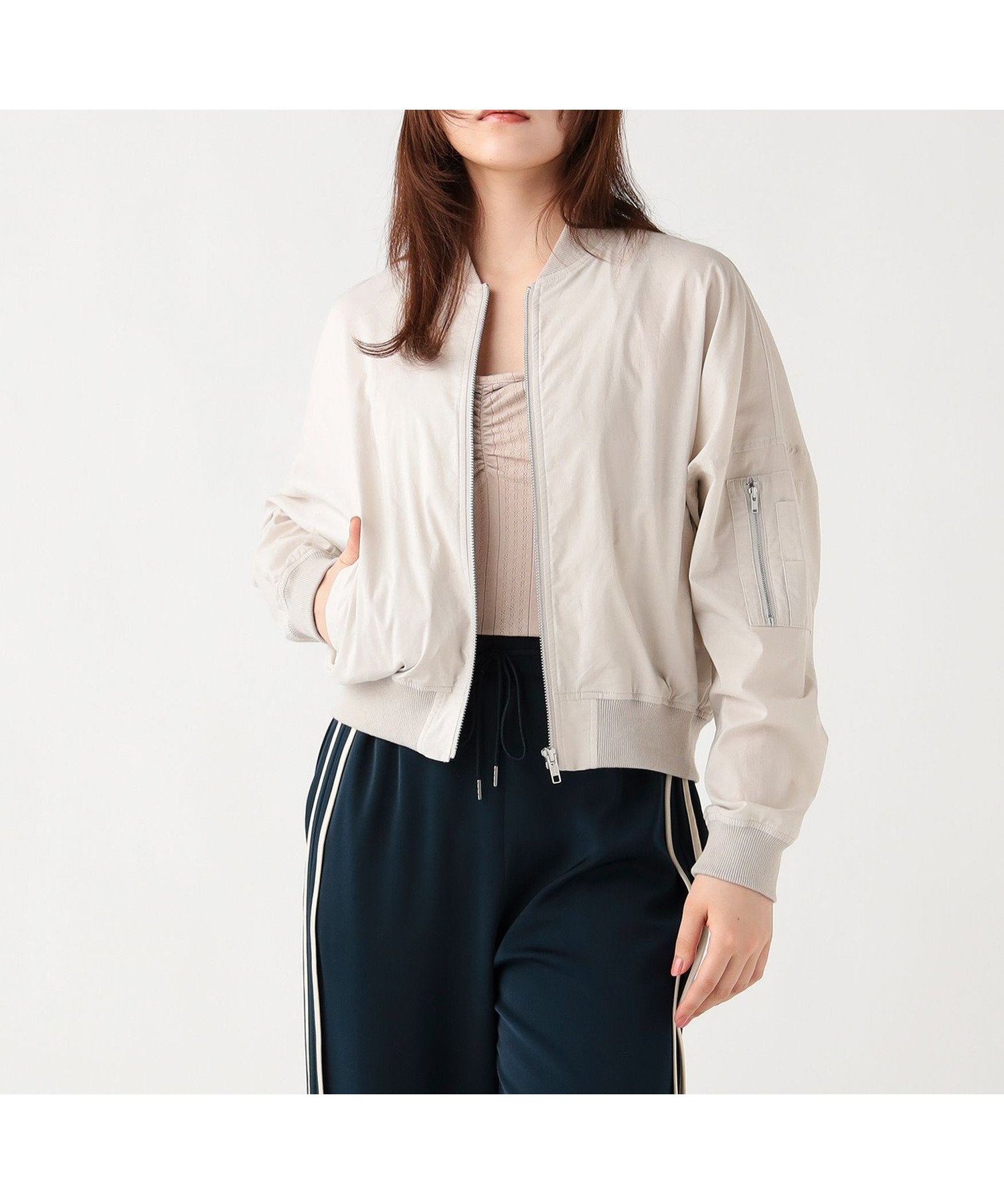 【ビームス ハート/BEAMS HEART】のコットン ショート MA-1 インテリア・キッズ・メンズ・レディースファッション・服の通販 founy(ファニー) 　ファッション　Fashion　レディースファッション　Fashion for Women　アウター　Coat / Outerwear Collection　MA-1ジャケット　MA-1 Bomber Jackets / Flight Jackets　おすすめ　Recommended / Our Picks　コンパクト　Compact, Small Size　ショート　Short, Short Length　デニム　Denim, Jeans Material　トレンド　Trend, Trending Now　フォルム　Silhouette, Form　ミックス　Mix, Mixed Style　ミリタリー　Military, Army Style　ロング　Long, Long-Length　定番　Standard, Basic Item　LIGHT GREY|ID: prp329100004933515 ipo3291000000037030058