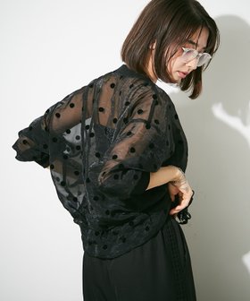 【アンドフォーエバー/RMAF】の【WEB先行 】シアーフロッキードットブルゾン 大人の最旬トレンドファッション＆コーディネート founy(ファウニー) ファッション Fashion レディースファッション Fashion for Women アウター Coat / Outerwear Collection ブルゾンジャケット・スポーティアウター Blouson Jackets 2026年 2026 2026春夏・S/S Spring/Summer 2026 SS26 おすすめ Recommended / Our Picks インナー Innerwear キャミ Camisole, Cami Top シアー Sheer, See-Through タンク Tank Top, Sleeveless Top ドット Polka Dot, Dot Pattern ドローコード Drawcord, Drawstring Cord ブルゾン Blouson, Bomber Jacket エレガント 上品 Elegant 再入荷 Restock / Back in Stock |ID:prp329100004933524