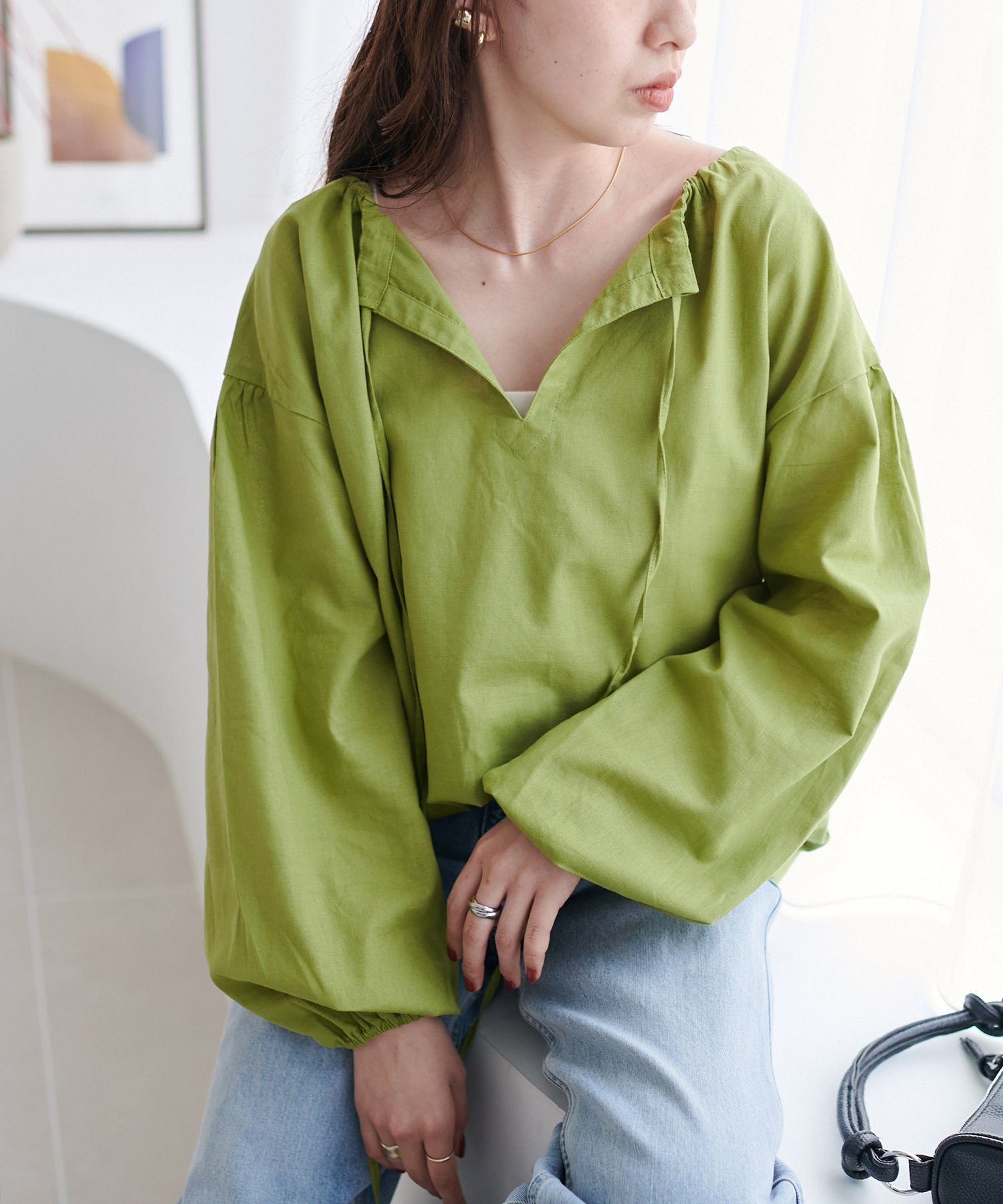 【ディスコート/Discoat】の【WEB限定】リネンタッチスキッパーブラウス インテリア・キッズ・メンズ・レディースファッション・服の通販 founy(ファニー) 　ファッション　Fashion　レディースファッション　Fashion for Women　トップス・カットソー　Cut & Sew Tops　シャツ・ブラウス・オフィスカジュアル　Elegant Blouses & Button-Ups　インナー　Innerwear　スキッパー　Skipper, Open Collar　タートルネック　Turtleneck, High Neck　フェミニン　Feminine, Girly　ロング　Long, Long-Length　グリーンイエロー|ID: prp329100004933538 ipo3291000000037030161