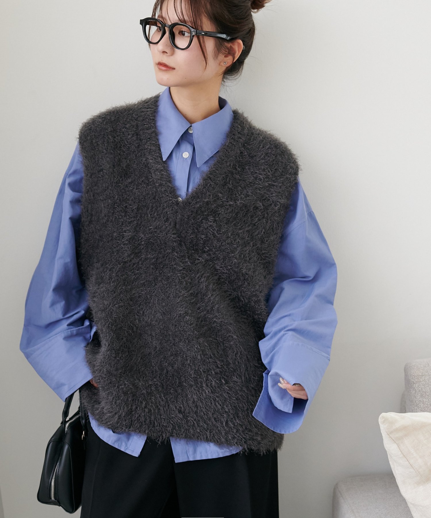 【ディスコート/Discoat】の【新色追加/WEB限定】フェザーヤーンチュニックベスト 人気、トレンドファッション・服の通販 founy(ファニー) 　ファッション　Fashion　レディースファッション　Fashion for Women　アウター　Coat / Outerwear Collection　トップス・カットソー　Cut & Sew Tops　ベスト&ジレ / 重ね着スタイル　Vests & Gilets　秋　Autumn　カットソー　Cut and Sewn Top　キャミソール　Camisole, Spaghetti Strap Top　シンプル　Simple, Minimal　タンク　Tank Top, Sleeveless Top　タートル　Turtleneck, Turtle Collar　フェザー　Feather, Feather Detail　ベスト　Vest, Waistcoat　A/W・秋冬　Autumn/Winter　おすすめ　Recommended / Our Picks　夏　Summer　 other-1|ID: prp329100004933540 ipo3291000000037030173