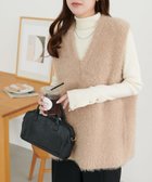 【ディスコート/Discoat】の【新色追加/WEB限定】フェザーヤーンチュニックベスト 人気、トレンドファッション・服の通販 founy(ファニー) ファッション Fashion レディースファッション Fashion for Women アウター Coat / Outerwear Collection トップス・カットソー Cut & Sew Tops ベスト&ジレ / 重ね着スタイル Vests & Gilets 秋 Autumn カットソー Cut and Sewn Top キャミソール Camisole, Spaghetti Strap Top シンプル Simple, Minimal タンク Tank Top, Sleeveless Top タートル Turtleneck, Turtle Collar フェザー Feather, Feather Detail ベスト Vest, Waistcoat A/W・秋冬 Autumn/Winter おすすめ Recommended / Our Picks 夏 Summer thumbnail ライトベージュ|ID: prp329100004933540 ipo3291000000037030176