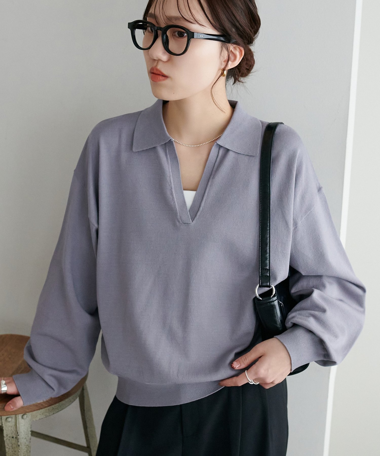 【ディスコート/Discoat】のモチモチスキッパープルオーバー インテリア・キッズ・メンズ・レディースファッション・服の通販 founy(ファニー) 　ファッション　Fashion　レディースファッション　Fashion for Women　トップス・カットソー　Cut & Sew Tops　カジュアルプルオーバー・ニットトップス　Pullovers & Knit Tops / Casual Pullovers　インナー　Innerwear　サンダル　Sandals, Summer Shoes　ショルダー　Shoulder, Shoulder Strap　スキッパー　Skipper, Open Collar　スニーカー　Sneakers, Trainers　スポーティ　Sporty, Casual Athletic　スラックス　Slacks, Dress Pants　とろみ　Fluid, Flowy Fabric　デコルテ　Décolleté, Neckline　デニム　Denim, Jeans Material　ドロップ　Drop Shoulder, Dropped Style　フェミニン　Feminine, Girly　フレア　Flare, Flared　リラックス　Relax, Relaxed Fit　おすすめ　Recommended / Our Picks　エレガント 上品　Elegant　グレー|ID: prp329100004933543 ipo3291000000037030198