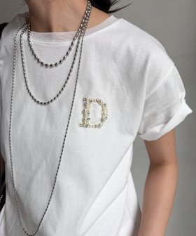 【ドゥドゥ/DouDou】のDビジューTEE 人気、トレンドファッション・服の通販 founy(ファニー) ファッション Fashion レディースファッション Fashion for Women シンプル Simple, Minimal スマート Smart, Elegant 雑誌 Magazine, Fashion Magazine 定番 Standard, Basic Item ビジュー Bijou, Jewel-like Accent S/S・春夏 SS, Spring/Summer, Warm Season 再入荷 Restock / Back in Stock 夏 Summer エレガント 上品 Elegant 2026年 2026 |ID:prp329100004933549