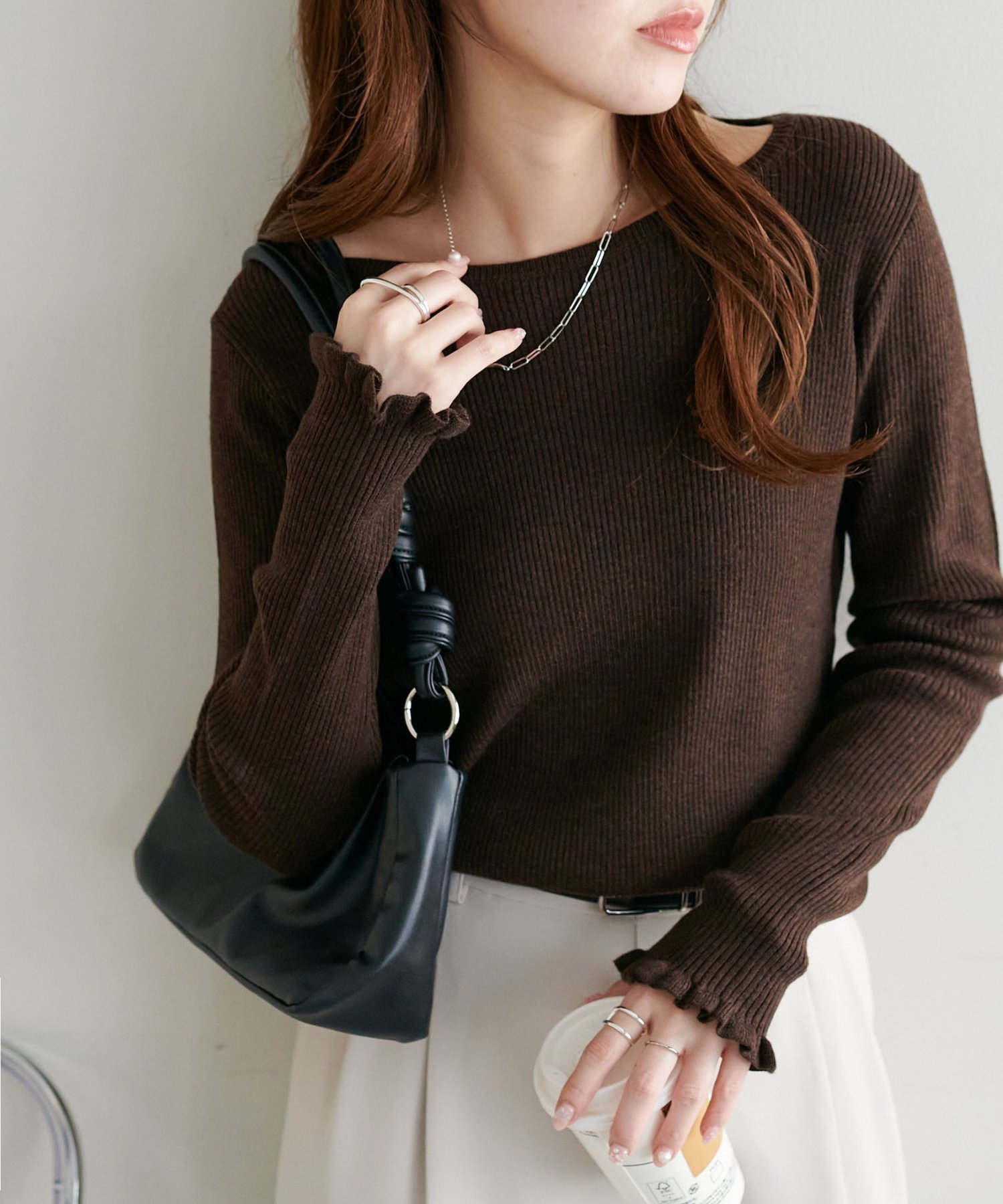 【ディスコート/Discoat】の【着回し力◎/手洗い可能】袖口フリルプルオーバー《WEB限定》 インテリア・キッズ・メンズ・レディースファッション・服の通販 founy(ファニー) 　ファッション　Fashion　レディースファッション　Fashion for Women　トップス・カットソー　Cut & Sew Tops　カジュアルプルオーバー・ニットトップス　Pullovers & Knit Tops / Casual Pullovers　おすすめ　Recommended / Our Picks　インナー　Innerwear　キャミワンピース　Cami Dress, Slip Dress　シンプル　Simple, Minimal　ジャケット　Jacket, Outerwear　フリル　Frill, Ruffle　ベロア　Velour, Soft Velvet　リブニット　Rib Knit, Ribbed Knit　ブラウン|ID: prp329100004933552 ipo3291000000037030250