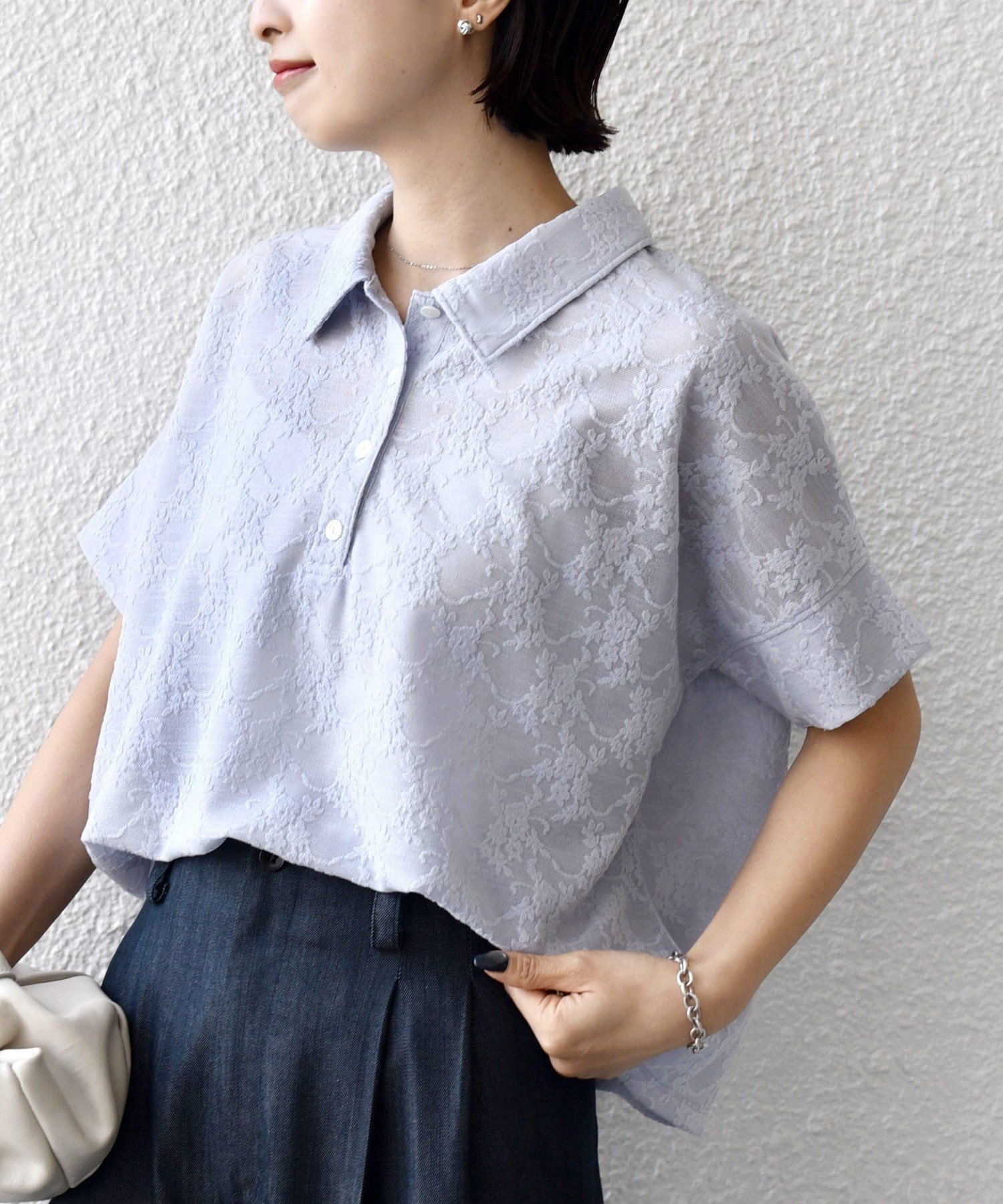 【シップス フォー ウィメン/SHIPS】の《追加 》【WEB限定】 手洗い可能 シアー ジャカード ポロ 襟 ショート スリーブ プルオーバー インテリア・キッズ・メンズ・レディースファッション・服の通販 founy(ファニー) 　ファッション　Fashion　レディースファッション　Fashion for Women　トップス・カットソー　Cut & Sew Tops　カジュアルプルオーバー・ニットトップス　Pullovers & Knit Tops / Casual Pullovers　アクセサリー　Fashion Accessories　カットソー　Cut and Sewn Top　コンパクト　Compact, Small Size　シアー　Sheer, See-Through　ショルダー　Shoulder, Shoulder Strap　ショート　Short, Short Length　ジャカード／ジャガード　Jacquard, Woven Pattern　スリーブ　Sleeve, Long Sleeve / Short Sleeve　ドロップ　Drop Shoulder, Dropped Style　バランス　Balance, Style Balance　フラワー　Flower, Floral　フレア　Flare, Flared　ボトム　Bottoms, Lower Wear　ポケット　Pocket, Pocket Detail　ポロシャツ　Polo Shirt, Collared Tee　ワイド　Wide, Wide Fit　エレガント 上品　Elegant　2026年　2026　ライトブルー|ID: prp329100004933557 ipo3291000000037030292