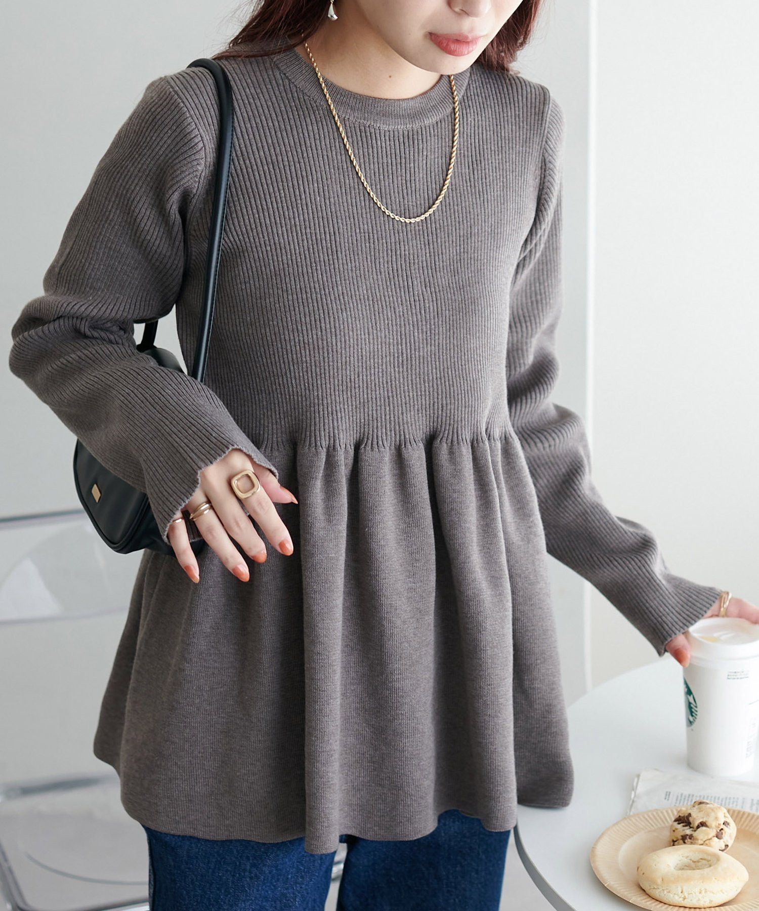 【ディスコート/Discoat】の《新色追加/リバイバル》【WEB限定】リブ切替ペプラムプルオーバー インテリア・キッズ・メンズ・レディースファッション・服の通販 founy(ファニー) 　ファッション　Fashion　レディースファッション　Fashion for Women　トップス・カットソー　Cut & Sew Tops　カジュアルプルオーバー・ニットトップス　Pullovers & Knit Tops / Casual Pullovers　アクセサリー　Fashion Accessories　切替　Switching, Contrast Panel　スリム　Slim, Slim Fit　とろみ　Fluid, Flowy Fabric　タイトスカート　Pencil Skirt, Tight Skirt　デニム　Denim, Jeans Material　トレンド　Trend, Trending Now　フレア　Flare, Flared　ペプラム　Peplum, Flared Hem　ボトム　Bottoms, Lower Wear　レギンス　Leggings, Stretch Pants　A/W・秋冬　Autumn/Winter　おすすめ　Recommended / Our Picks　モカ|ID: prp329100004933563 ipo3291000000037030345