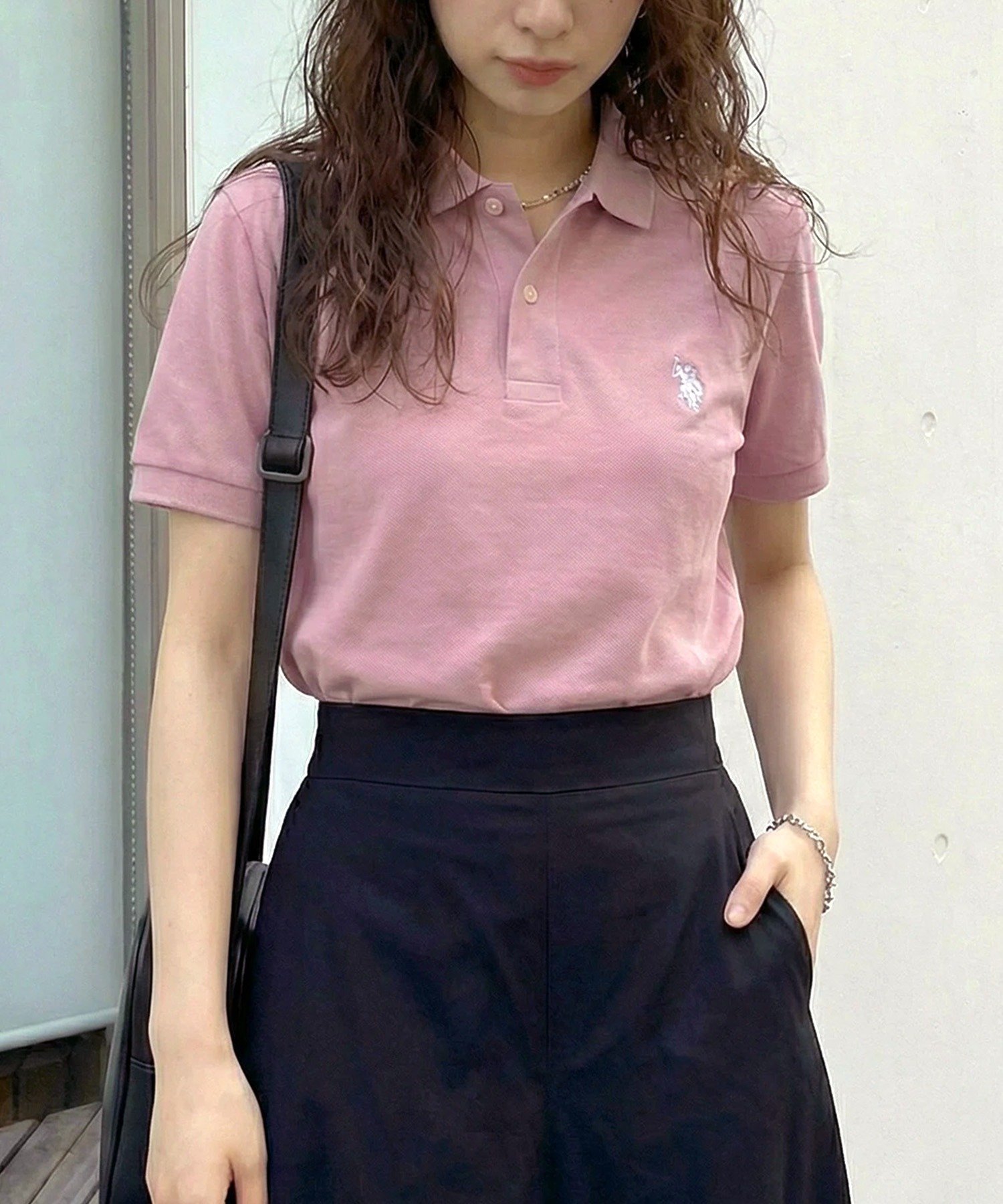 【セットアップセブン/SETUP7】のU.S. POLO ASSN./ポロシャツ 半袖 ワンポイントロゴ ポニー刺繍 ユニセックス インテリア・キッズ・メンズ・レディースファッション・服の通販 founy(ファニー) 　ファッション　Fashion　レディースファッション　Fashion for Women　トップス・カットソー　Cut & Sew Tops　シャツ・ブラウス・オフィスカジュアル　Elegant Blouses & Button-Ups　ポロシャツ・きれいめカジュアル　Smart-Casual Polo Tops　アウトドア　Outdoor Clothing　イタリア　Italy　腕時計　Wristwatch　コレクション　Collection, Seasonal Line　鹿の子　Piqué, Kanoko Fabric　スポーツ　Sports, Activewear　定番　Standard, Basic Item　ポロシャツ　Polo Shirt, Collared Tee　半袖　Short Sleeve, Half Sleeve　メンズ　Men's, Menswear　ワンポイント　One Point, Statement Accent　再入荷　Restock / Back in Stock　夏　Summer　エレガント 上品　Elegant　ゴルフ　Golf　D.PNK|ID: prp329100004933623 ipo3291000000037030714