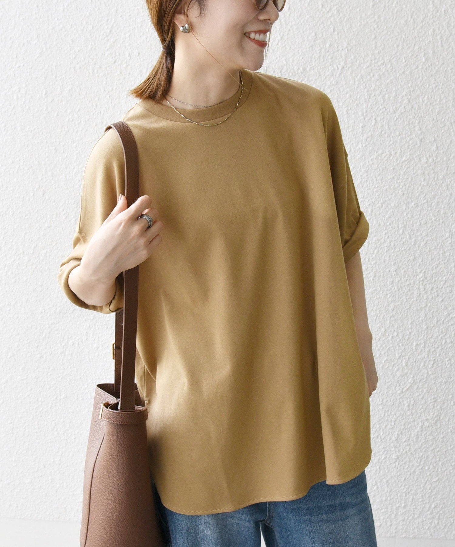 【シップス フォー ウィメン/SHIPS】のSHIPS any 接触冷感/汗染み防止加工/洗濯機可能 ラウンドヘム クルー ビッグ TEE インテリア・キッズ・メンズ・レディースファッション・服の通販 founy(ファニー) 　ファッション　Fashion　レディースファッション　Fashion for Women　洗える　Machine Washable　今季　This Season, Current Season　ショルダー　Shoulder, Shoulder Strap　スタイリッシュ　Stylish, Fashionable　スリット　Slit, Slit Detail　ドロップ　Drop Shoulder, Dropped Style　バランス　Balance, Style Balance　ビッグ　Big, Oversized　ボトム　Bottoms, Lower Wear　リラックス　Relax, Relaxed Fit　ルーズ　Loose, Oversized　ロング　Long, Long-Length　ワイド　Wide, Wide Fit　エレガント 上品　Elegant　2026年　2026　キャメル|ID: prp329100004933641 ipo3291000000037030815