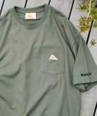 【フリークスストア/FREAK'S STORE】のKELTY×FREAK S STORE/ケルティ 別注 ワンポイント ヴィンテージロゴ クルーネック ポケットTシャツ 【限定展開】 人気、トレンドファッション・服の通販 founy(ファニー) ファッション Fashion レディースファッション Fashion for Women トップス・カットソー Cut & Sew Tops シャツ・ブラウス・オフィスカジュアル Elegant Blouses & Button-Ups ロングTシャツ・Tシャツ Longline T-Shirts & Tees インナー Innerwear カーゴパンツ Cargo Pants, Utility Pants 吸水 Absorbent, Quick-Dry スラックス Slacks, Dress Pants デニム Denim, Jeans Material トレンド Trend, Trending Now 定番 Standard, Basic Item バランス Balance, Style Balance ビッグ Big, Oversized ポケット Pocket, Pocket Detail 別注 Limited Edition, Custom Order ワイド Wide, Wide Fit ワンポイント One Point, Statement Accent S/S・春夏 SS, Spring/Summer, Warm Season おすすめ Recommended / Our Picks 夏 Summer 2026年 2026 thumbnail オリーブ|ID: prp329100004933657 ipo3291000000037030906
