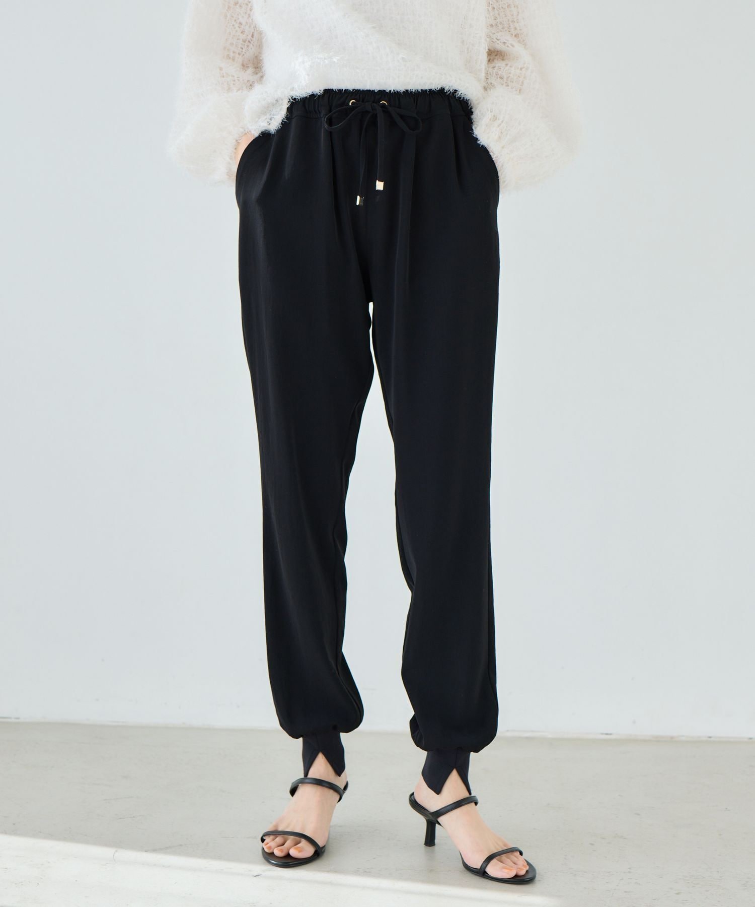 【バンヤードストーム/BARNYARDSTORM】の【『BABALOG』ご紹介アイテム】ダブルクロスジョガーパンツ【WEB限定カラー・サイズ】 インテリア・キッズ・メンズ・レディースファッション・服の通販 founy(ファニー) 　ファッション　Fashion　レディースファッション　Fashion for Women　パンツ　Pants & Trousers　アクセサリー　Fashion Accessories　ヴィンテージ　Vintage Style　スニーカー　Sneakers, Trainers　スリット　Slit, Slit Detail　セットアップ　Set-Up, Coordinated Outfit　ダブル　Double, Double-Breasted　ドッキング　Docking, Mixed Material　フロント　Front, Front Design　ロング　Long, Long-Length　冬　Winter / This Winter　A/W・秋冬　Autumn/Winter　ブラック19|ID: prp329100004933679 ipo3291000000037031014