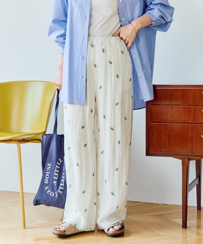 【フリークスストア/FREAK'S STORE】の限定展開 シアー小花柄刺繍ルーズパンツ 人気、トレンドファッション・服の通販 founy(ファニー) 　ファッション　Fashion　レディースファッション　Fashion for Women　パンツ　Pants & Trousers　2026年　2026　おすすめ　Recommended / Our Picks　キャミワンピース　Cami Dress, Slip Dress　シアー　Sheer, See-Through　セットアップ　Set-Up, Coordinated Outfit　ビッグ　Big, Oversized　ポケット　Pocket, Pocket Detail　リラックス　Relax, Relaxed Fit　ワイド　Wide, Wide Fit　夏　Summer　春　Spring　S/S・春夏　SS, Spring/Summer, Warm Season　 other-1|ID: prp329100004933684 ipo3291000000037031042