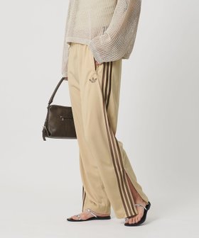 【ビューティ&ユース ユナイテッドアローズ/BEAUTY&YOUTH / UNITED ARROWS】のadidas Originals ファイヤーバードトラックパンツ 人気、トレンドファッション・服の通販 founy(ファニー) ファッション Fashion レディースファッション Fashion for Women パンツ Pants & Trousers クラシック Classic, Timeless Style ジャケット Jacket, Outerwear スニーカー Sneakers, Trainers スポーツ Sports, Activewear ドローコード Drawcord, Drawstring Cord フィット Fit, Slim Fit ミックス Mix, Mixed Style リラックス Relax, Relaxed Fit おすすめ Recommended / Our Picks |ID:prp329100004933690