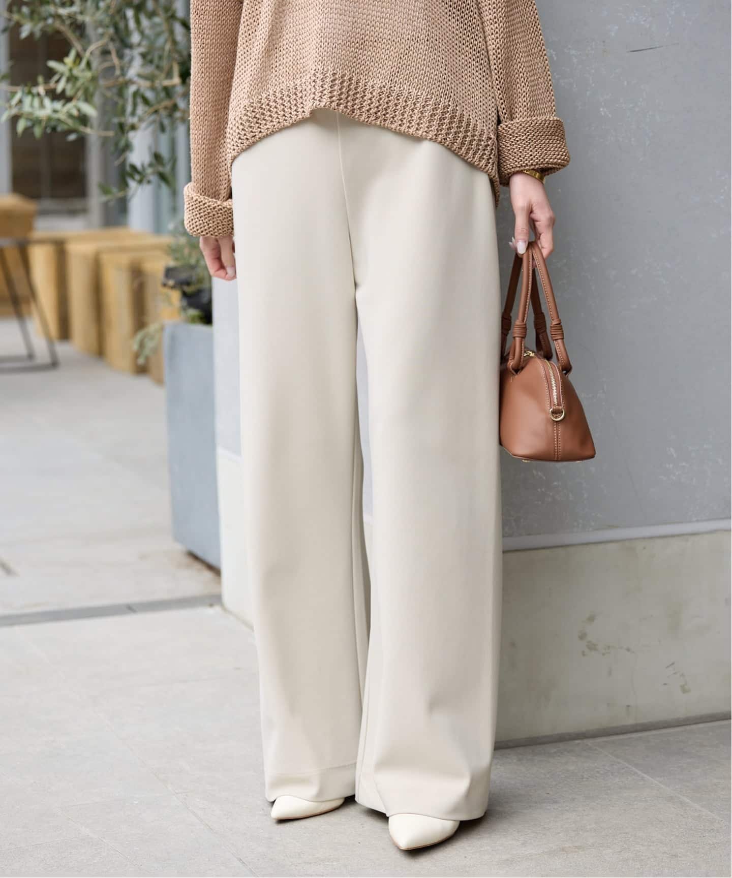 【スローブ イエナ/SLOBE IENA】の《4サイズ展開/追加2》DOUBLECLOTHパンツ インテリア・キッズ・メンズ・レディースファッション・服の通販 founy(ファニー) 　ファッション　Fashion　レディースファッション　Fashion for Women　パンツ　Pants & Trousers　2025年　2025　2025-2026秋冬・A/W　Autumn/Winter 2025–26 AW25–26　サテン　Satin, Glossy Fabric　ダブル　Double, Double-Breasted　ポケット　Pocket, Pocket Detail　ナチュラル|ID: prp329100004933693 ipo3291000000037031089