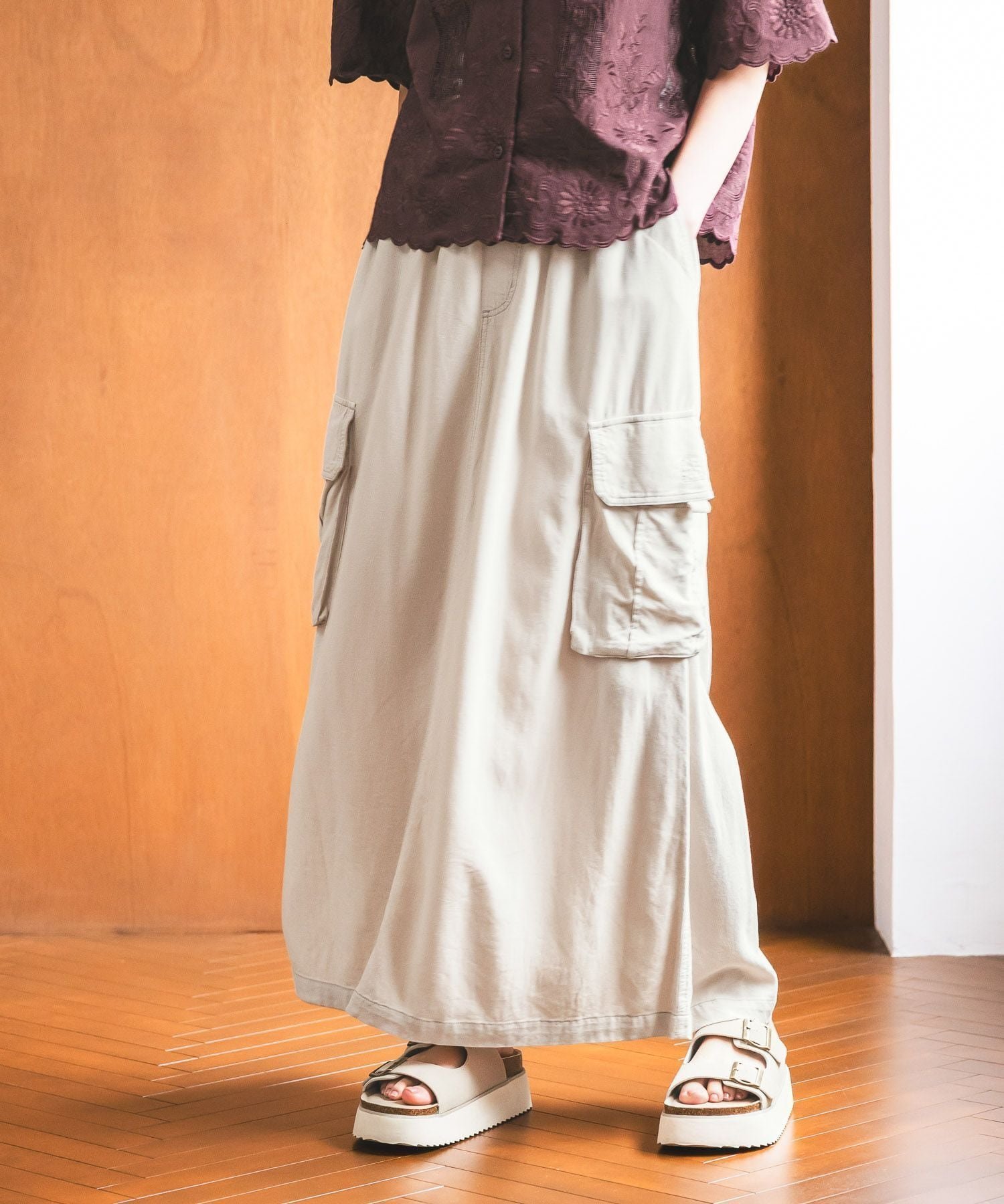 【ニコアンド/niko and】のトロットカーゴイージースカート インテリア・キッズ・メンズ・レディースファッション・服の通販 founy(ファニー) 　ファッション　Fashion　レディースファッション　Fashion for Women　スカート　Skirts　おすすめ　Recommended / Our Picks　とろみ　Fluid, Flowy Fabric　なめらか　Smooth, Silky Texture　キャミ　Camisole, Cami Top　シンプル　Simple, Minimal　ポケット　Pocket, Pocket Detail　ミリタリー　Military, Army Style　リネン　Linen, Linen Fabric　リラックス　Relax, Relaxed Fit　ワーク　Workwear, Utility Style　エレガント 上品　Elegant　楽ちん　Easy Fit, Comfortable　アイボリー|ID: prp329100004933710 ipo3291000000037031162