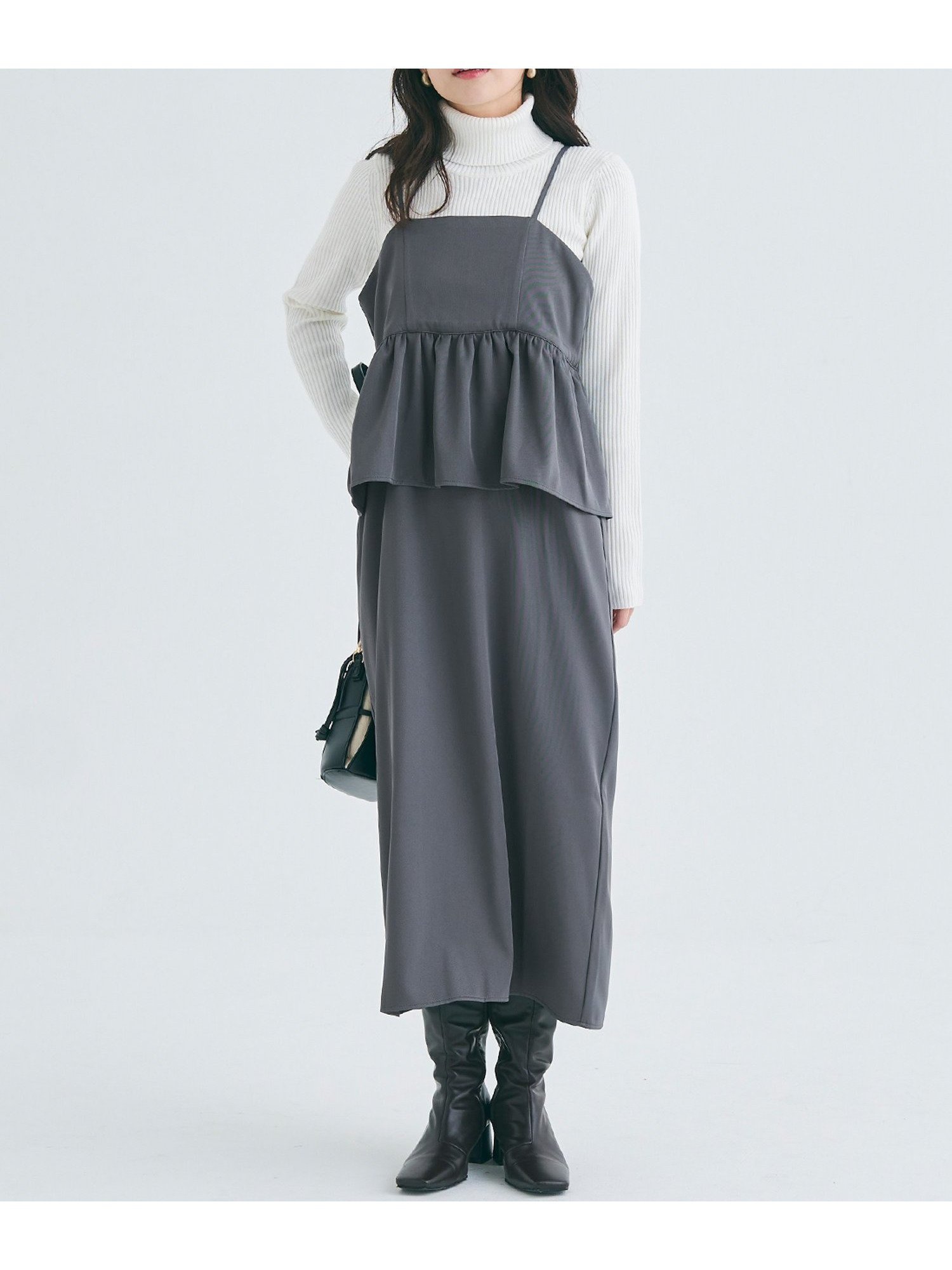 【コカ/COCA】のツイルペプラムキャミワンピース インテリア・キッズ・メンズ・レディースファッション・服の通販 founy(ファニー) 　ファッション　Fashion　レディースファッション　Fashion for Women　ワンピース　Dresses　キャミソールワンピース　Camisole Dresses　インナー　Innerwear　春　Spring　キャミワンピース　Cami Dress, Slip Dress　サンダル　Sandals, Summer Shoes　スニーカー　Sneakers, Trainers　スリット　Slit, Slit Detail　とろみ　Fluid, Flowy Fabric　フェミニン　Feminine, Girly　ペプラム　Peplum, Flared Hem　ポケット　Pocket, Pocket Detail　無地　Plain, Solid Color　リブニット　Rib Knit, Ribbed Knit　リボン　Ribbon, Bow　ロング　Long, Long-Length　S/S・春夏　SS, Spring/Summer, Warm Season　おすすめ　Recommended / Our Picks　夏　Summer　エレガント 上品　Elegant　2026年　2026　Charcoal|ID: prp329100004933734 ipo3291000000037031273