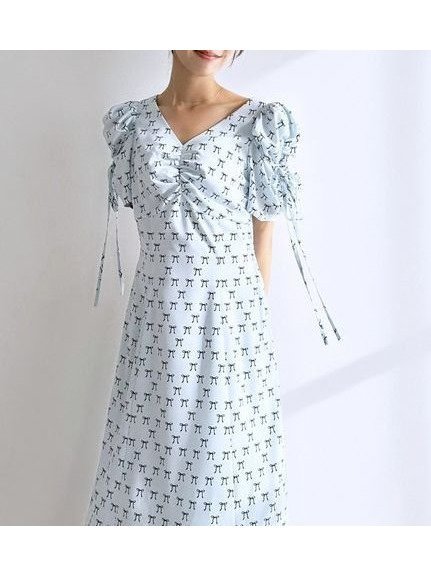 【スナイデル/SNIDEL】のリボンモチーフワンピース インテリア・キッズ・メンズ・レディースファッション・服の通販 founy(ファニー) 　ファッション　Fashion　レディースファッション　Fashion for Women　ワンピース　Dresses　スマート　Smart, Elegant　スリーブ　Sleeve, Long Sleeve / Short Sleeve　デコルテ　Décolleté, Neckline　プリント　Print, Printed Pattern　モチーフ　Motif, Design Theme　リボン　Ribbon, Bow　おすすめ　Recommended / Our Picks　LBLU[081]|ID: prp329100004933740 ipo3291000000037031301