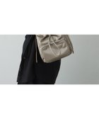 【ラシット/russet】の【20%ポイントバック】《インフルエンサースタッフ企画》マルチショルダーバッグ 人気、トレンドファッション・服の通販 founy(ファニー) ファッション Fashion レディースファッション Fashion for Women バッグ Bags アクセサリー Fashion Accessories オレンジ Orange 巾着 Drawstring Bag, Kinchaku ショルダー Shoulder, Shoulder Strap シルバー Silver, Metallic Silver シンプル Simple, Minimal スマート Smart, Elegant フォルム Silhouette, Form ポケット Pocket, Pocket Detail マグネット Magnet, Magnetic Closure 日本製 Made In Japan エレガント 上品 Elegant thumbnail グレー|ID: prp329100004933751 ipo3291000000037031359