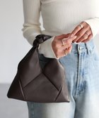 【リベリー/Riberry】のトライアングルミニバッグ 人気、トレンドファッション・服の通販 founy(ファニー) ファッション Fashion レディースファッション Fashion for Women バッグ Bags オケージョン Occasion Wear コンパクト Compact, Small Size 軽量 Lightweight, Ultra Light ショルダー Shoulder, Shoulder Strap シンプル Simple, Minimal トライアングル Triangle, Triangular Shape トレンド Trend, Trending Now ポケット Pocket, Pocket Detail 再入荷 Restock / Back in Stock おすすめ Recommended / Our Picks エレガント 上品 Elegant セレモニー Ceremony 入学式 Entrance Ceremony 卒業式 Graduation Ceremony 結婚式 Wedding thumbnail D.BROWN|ID: prp329100004933757 ipo3291000000037031377