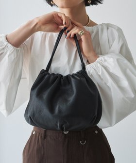 【ラシット/russet】の【先月人気No.1アイテム】レザー巾着4WAYショルダーバッグ 大人の最旬トレンドファッション＆コーディネート founy(ファウニー) ファッション Fashion レディースファッション Fashion for Women バッグ Bags イエロー Yellow オケージョン Occasion Wear クラッチ Clutch, Clutch Bag コンパクト Compact, Small Size 巾着 Drawstring Bag, Kinchaku 軽量 Lightweight, Ultra Light ショルダー Shoulder, Shoulder Strap シルバー Silver, Metallic Silver シンプル Simple, Minimal スタイリッシュ Stylish, Fashionable 人気 Popular, Best Seller フォルム Silhouette, Form ベーシック Basic, Essential ポケット Pocket, Pocket Detail メタリック Metallic, Shiny Finish 日本製 Made In Japan エレガント 上品 Elegant セレモニー Ceremony |ID:prp329100004933766