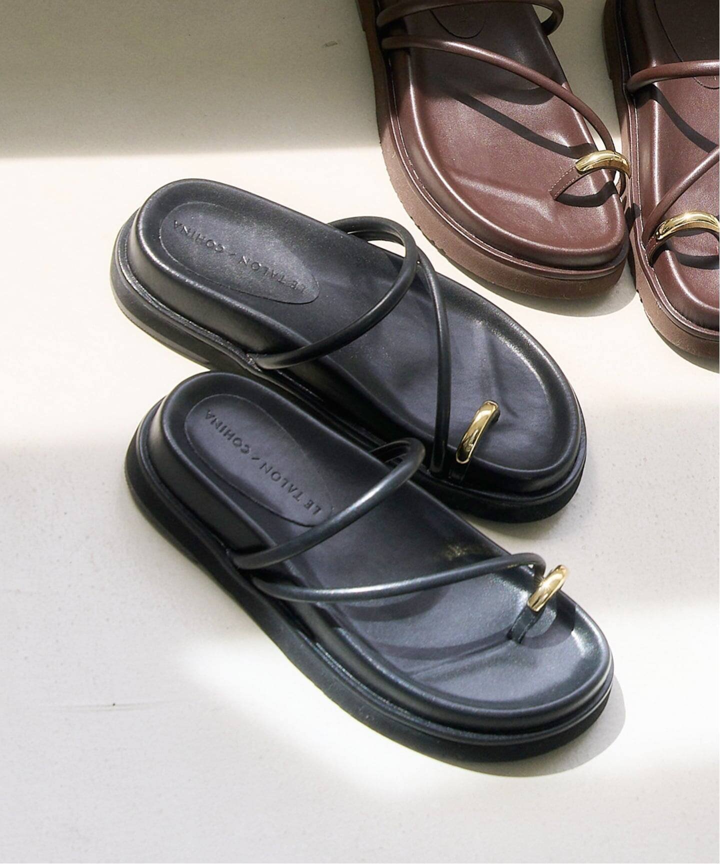 【ル タロン/Le Talon】のCOHINA*LE TALON アツゾコメタルサムリングサンダル インテリア・キッズ・メンズ・レディースファッション・服の通販 founy(ファニー) 　ファッション　Fashion　レディースファッション　Fashion for Women　厚底　Platform Shoes　コラボ　Collaboration, Collab　シンプル　Simple, Minimal　スマート　Smart, Elegant　トレンド　Trend, Trending Now　フォルム　Silhouette, Form　メタル　Metal, Metal Parts　ラップ　Wrap, Wrap Design　リラックス　Relax, Relaxed Fit　ブラック A|ID: prp329100004933789 ipo3291000000037031498