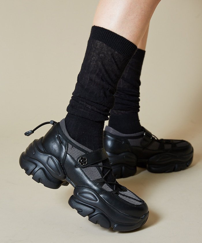 【フリークスストア/FREAK'S STORE】のクロスコード バレエ スニーカー/メリージェーン スニーカー 限定展開 25AW26SS 人気、トレンドファッション・服の通販 founy(ファニー) 　ファッション　Fashion　レディースファッション　Fashion for Women　カーゴパンツ　Cargo Pants, Utility Pants　ガーリー　Girly, Feminine Style　軽量　Lightweight, Ultra Light　スニーカー　Sneakers, Trainers　スペシャル　Special, Limited Edition　ソックス　Socks, Hosiery　トレンド　Trend, Trending Now　ドローコード　Drawcord, Drawstring Cord　ハーフ　Half, Half-Length　バレエ　Ballet, Ballet Style　フィット　Fit, Slim Fit　フェミニン　Feminine, Girly　ミニスカート　Mini Skirt, Short Skirt　メッシュ　Mesh, Net Fabric　モノトーン　Monotone, Black and White　リアル　Real, Realistic　楽ちん　Easy Fit, Comfortable　おすすめ　Recommended / Our Picks　2025年　2025　2025-2026秋冬・A/W　Autumn/Winter 2025–26 AW25–26　2026年　2026　 other-1|ID: prp329100004933796 ipo3291000000037031517