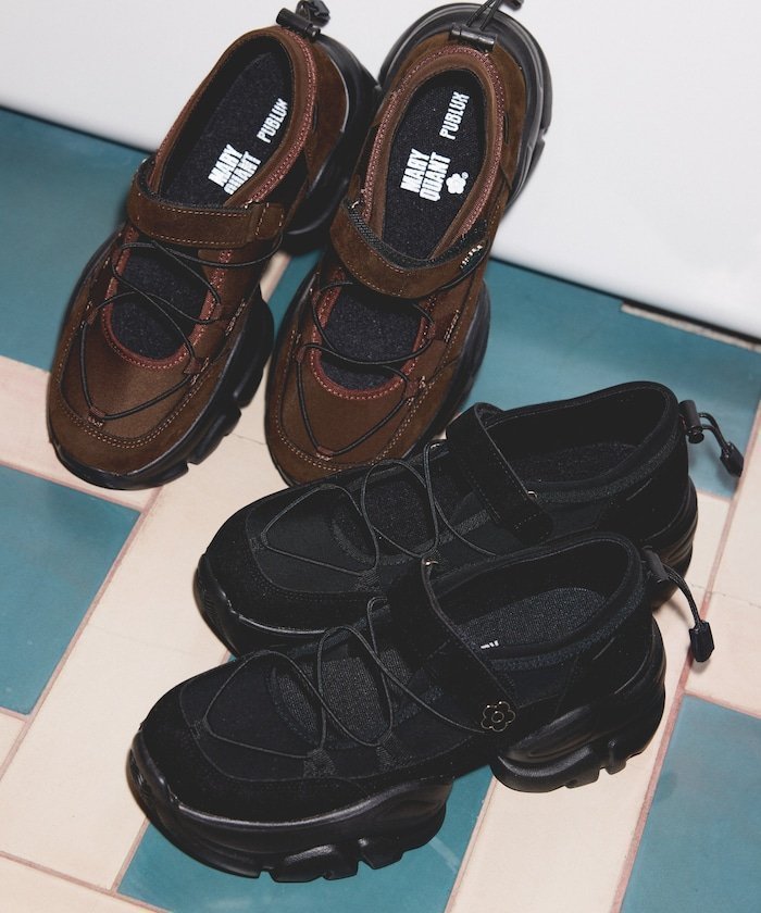 【フリークスストア/FREAK'S STORE】のクロスコード バレエ スニーカー/メリージェーン スニーカー 限定展開 25AW26SS インテリア・キッズ・メンズ・レディースファッション・服の通販 founy(ファニー) 　ファッション　Fashion　レディースファッション　Fashion for Women　カーゴパンツ　Cargo Pants, Utility Pants　ガーリー　Girly, Feminine Style　軽量　Lightweight, Ultra Light　スニーカー　Sneakers, Trainers　スペシャル　Special, Limited Edition　ソックス　Socks, Hosiery　トレンド　Trend, Trending Now　ドローコード　Drawcord, Drawstring Cord　ハーフ　Half, Half-Length　バレエ　Ballet, Ballet Style　フィット　Fit, Slim Fit　フェミニン　Feminine, Girly　ミニスカート　Mini Skirt, Short Skirt　メッシュ　Mesh, Net Fabric　モノトーン　Monotone, Black and White　リアル　Real, Realistic　楽ちん　Easy Fit, Comfortable　おすすめ　Recommended / Our Picks　2025年　2025　2025-2026秋冬・A/W　Autumn/Winter 2025–26 AW25–26　2026年　2026　ブラック スエード|ID: prp329100004933796 ipo3291000000037031519